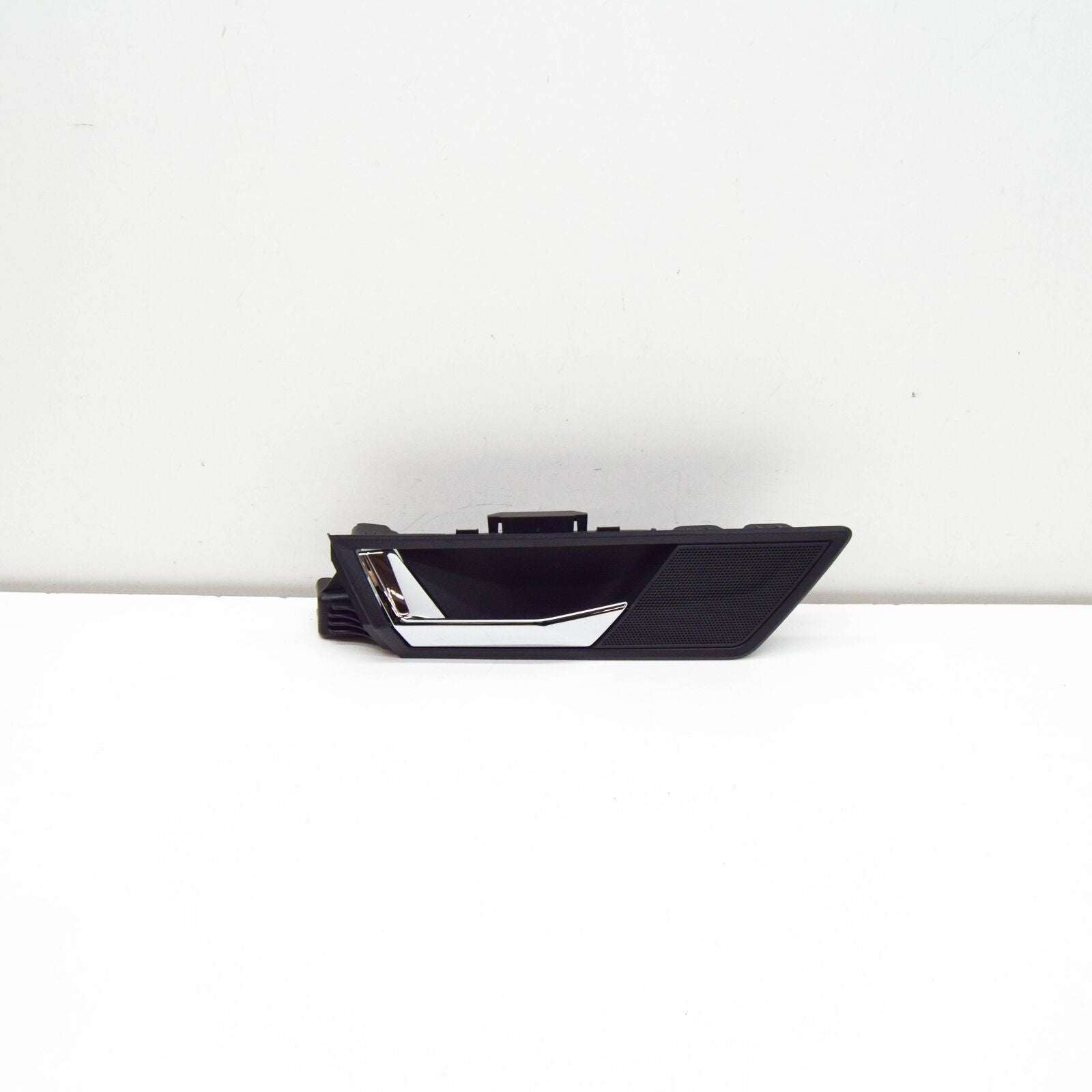 new skoda superb mk3 left front door inner opening handle 3v0837221a2zz original