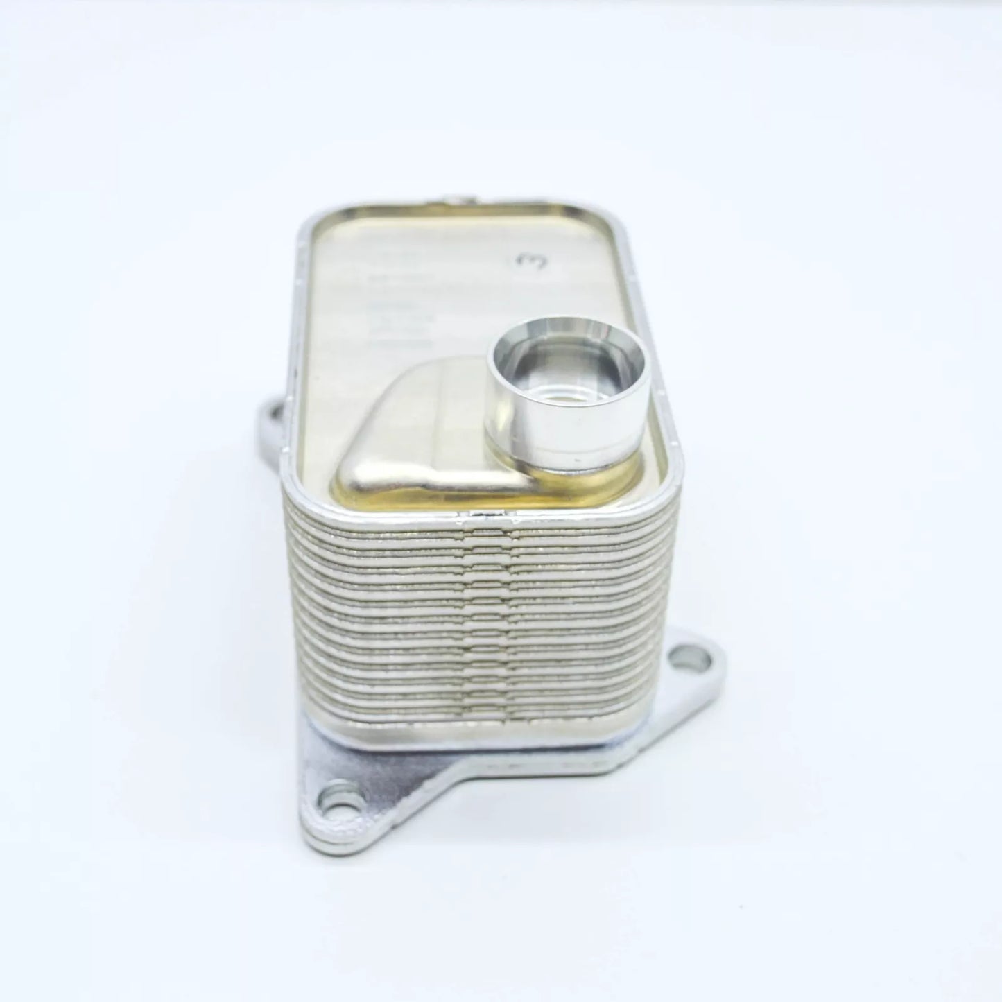 NEW AUDI A1 SPORTBACK GB ENGINE OIL COOLER 06L117021G ORIGINAL