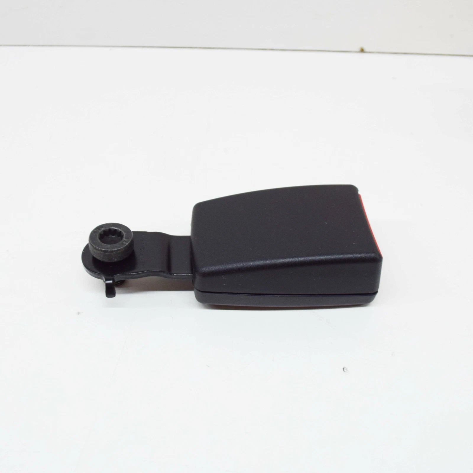 NEW AUDI Q7 4L REAR RIGHT OUTER SAFETY BELT LATCH 4L0857740J01C