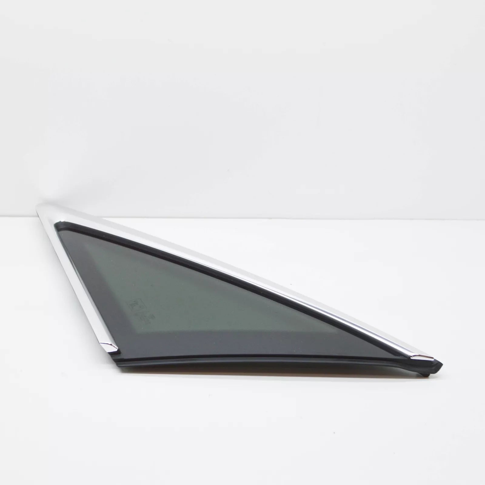 NEW AUDI A6 C8 REAR RIGHT TRIANGLE WINDOW SIDE 4K5845298ANVB ORIGINAL