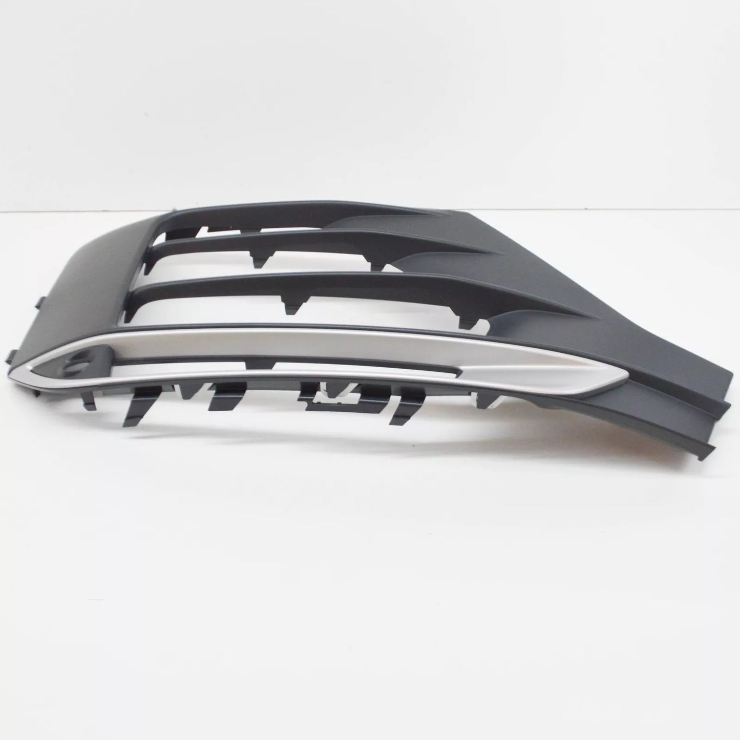 NEW AUDI Q2 FRONT BUMPER RIGHT GRILLE 81A807672B4W3 ORIGINAL