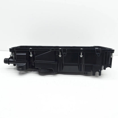 NEW BMW 1 F21 ENGINE CYLINDER HEAD VALVE COVER 11128589941 8589941 ORIGINAL