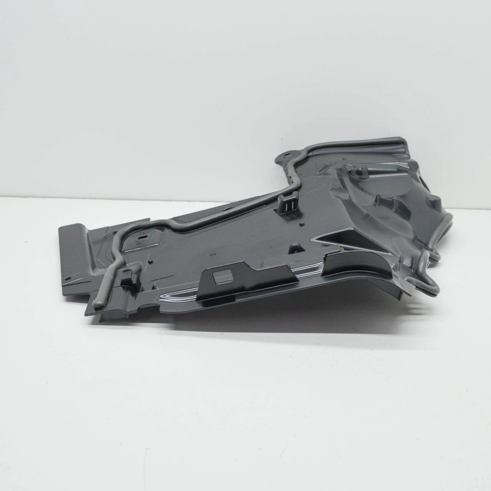 NEW MB E W213 RIGHT ENGINE COMPARTMENT INSULATION PARTITION A2536208000 ORIGINAL