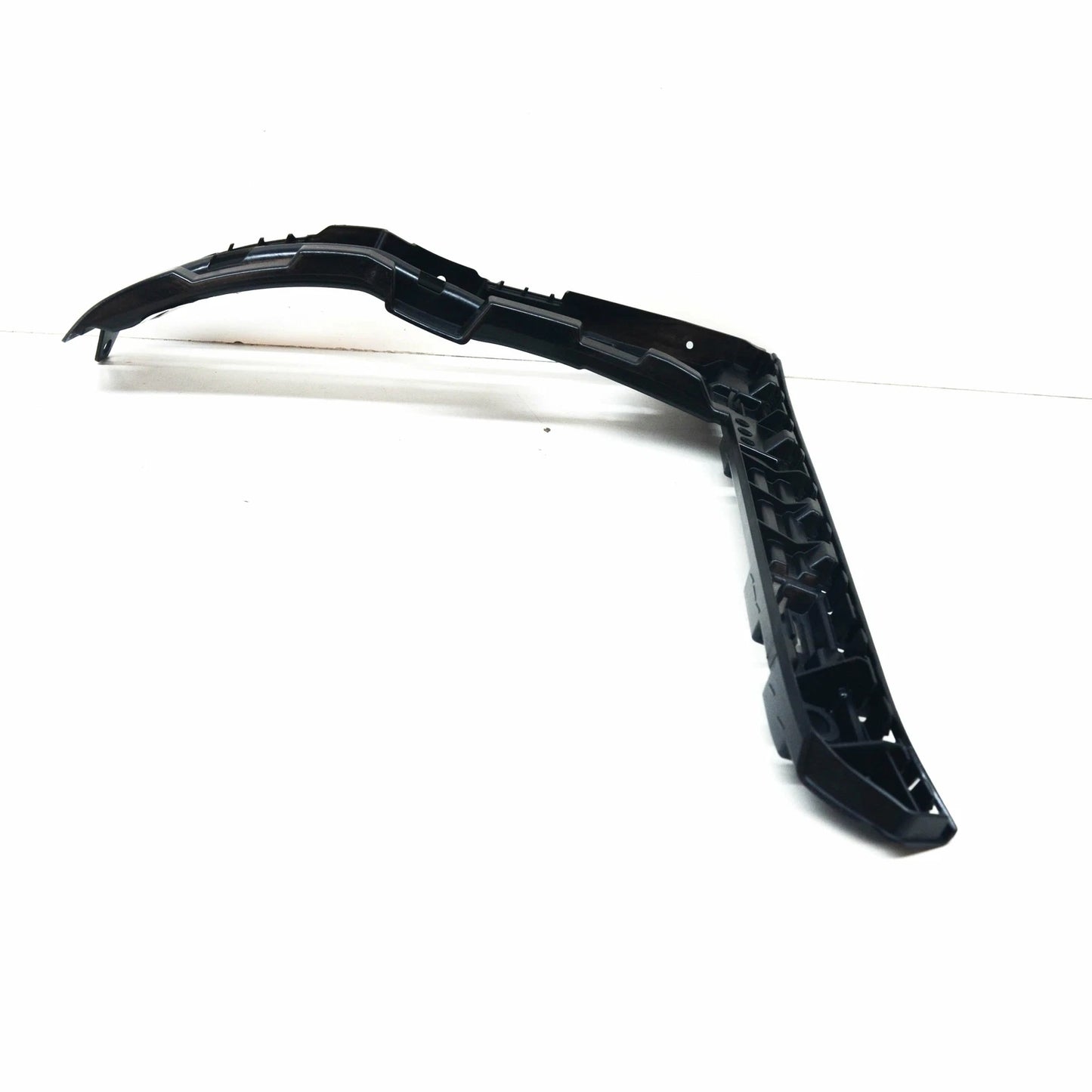 NEW MERCEDES-BENZ C-CLASS W205 REAR BUMPER LEFT SIDE BRACKET A2058801702