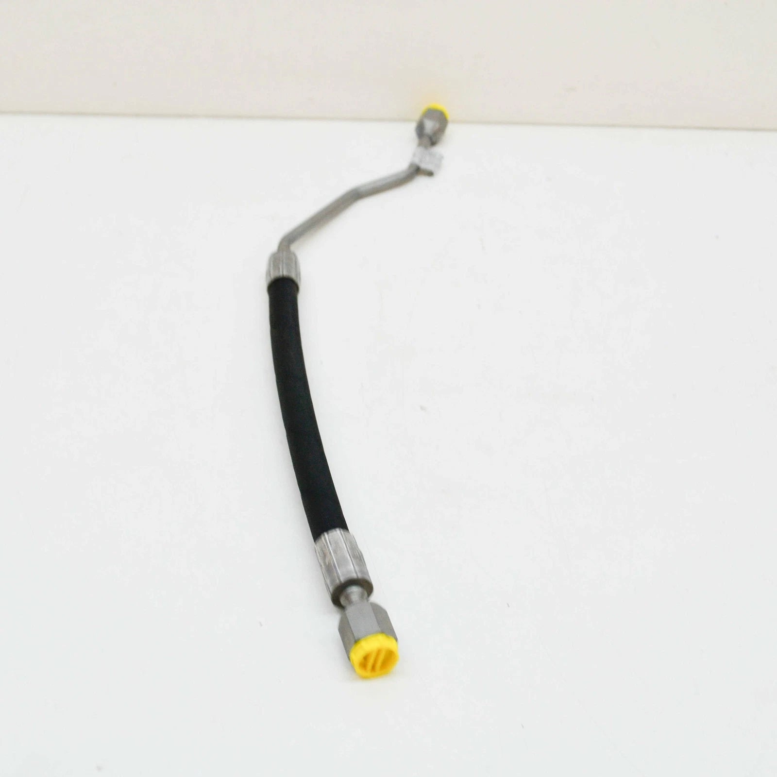 NEW BMW 7 E65 REAR DYNAMIC DRIVE PRESSURE HOSE ASSY 37136753037 ORIGINAL