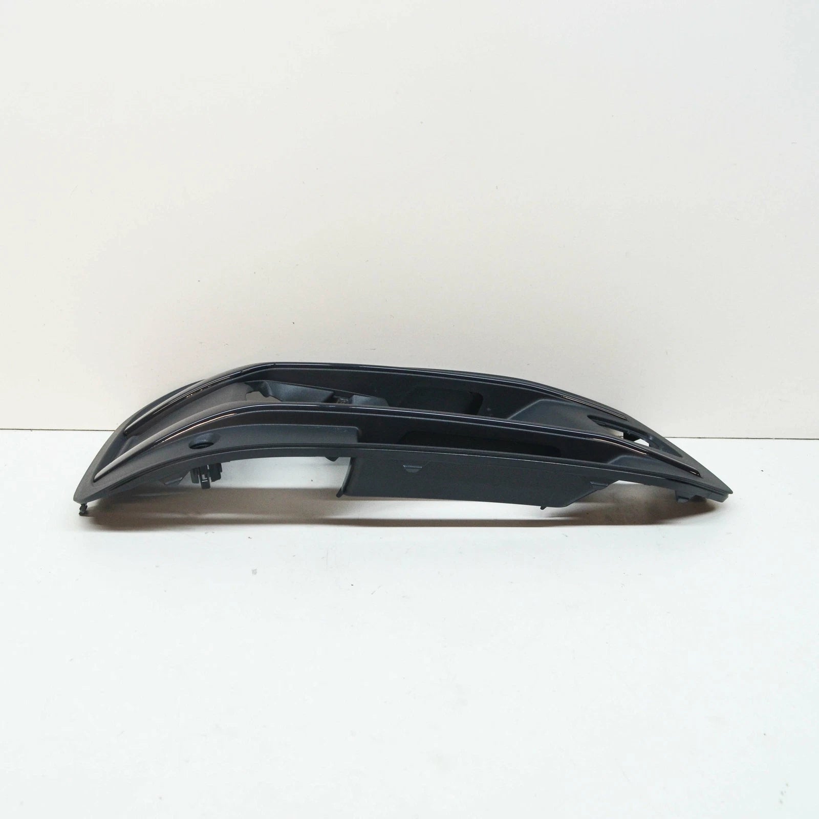 NEW AUDI Q7 4M FRONT BUMPER RIGHT AIR GRILLE 4M0807682AAEFA