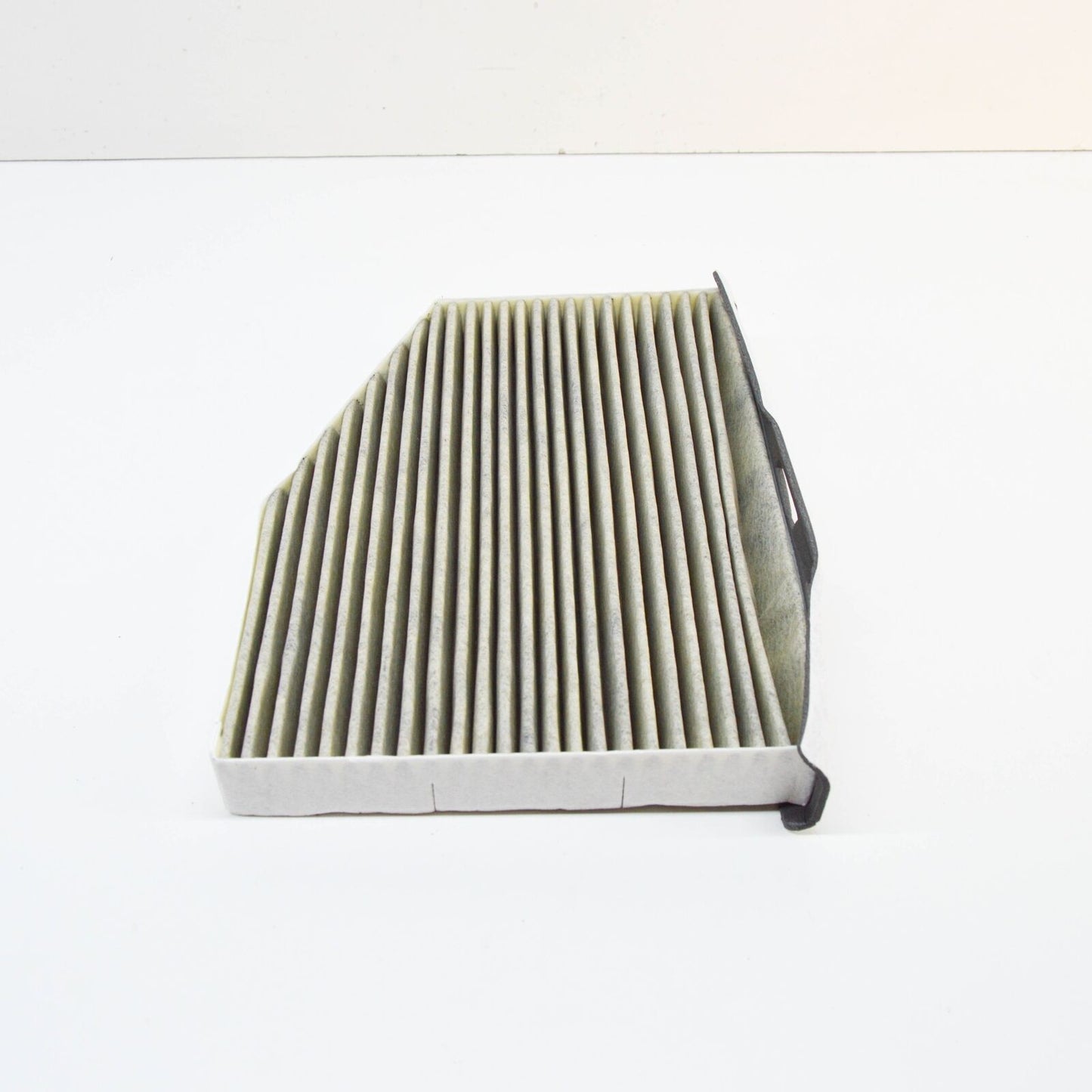NEW VOLKSWAGEN GOLF MK5 INTERIOR AIR FILTER 1K1819669 E ORIGINAL