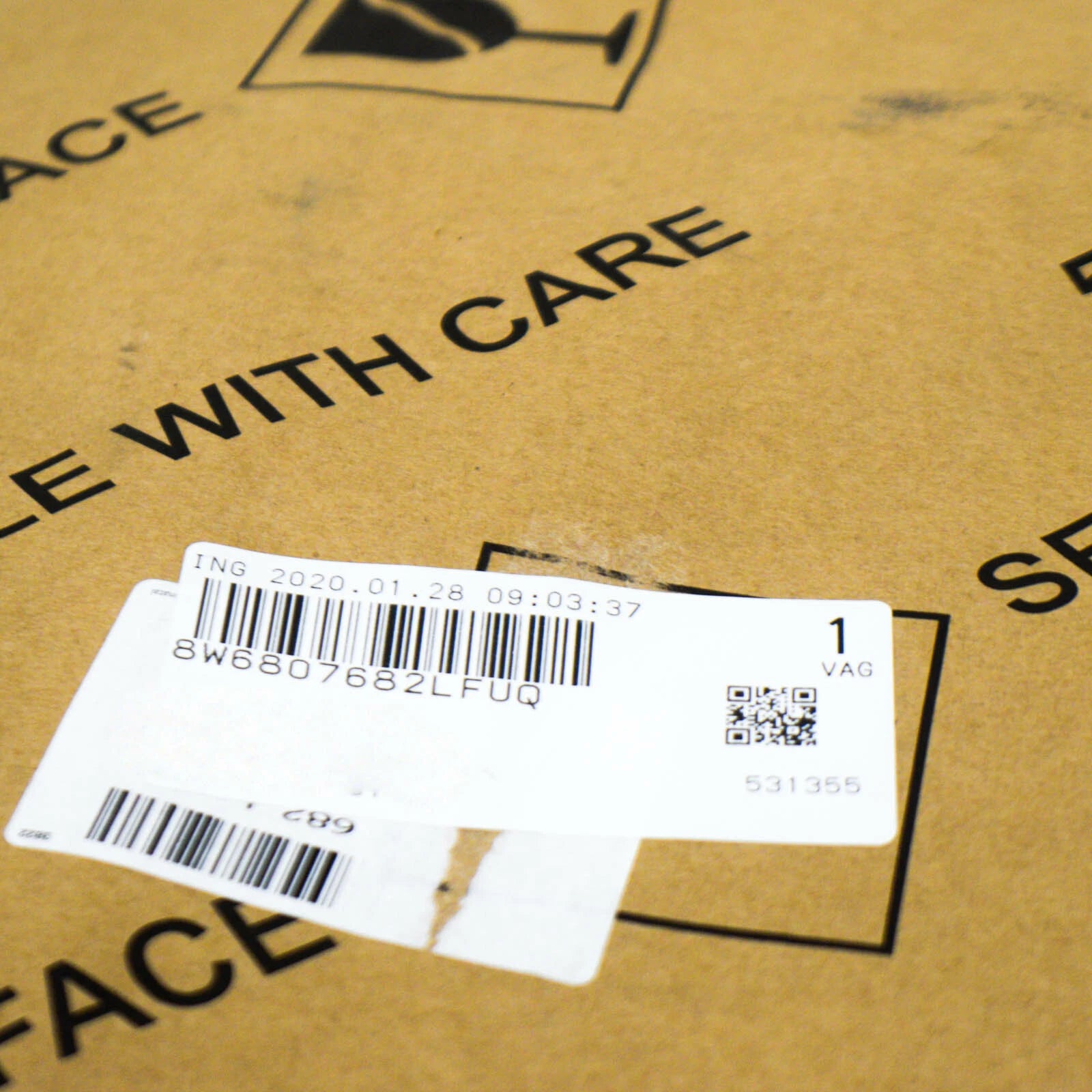 NEW AUDI A5 S5 8W6 FRONT RIGHT BUMPER AIR GUIDE GRILLE 8W6807682LFUQ GENUINE