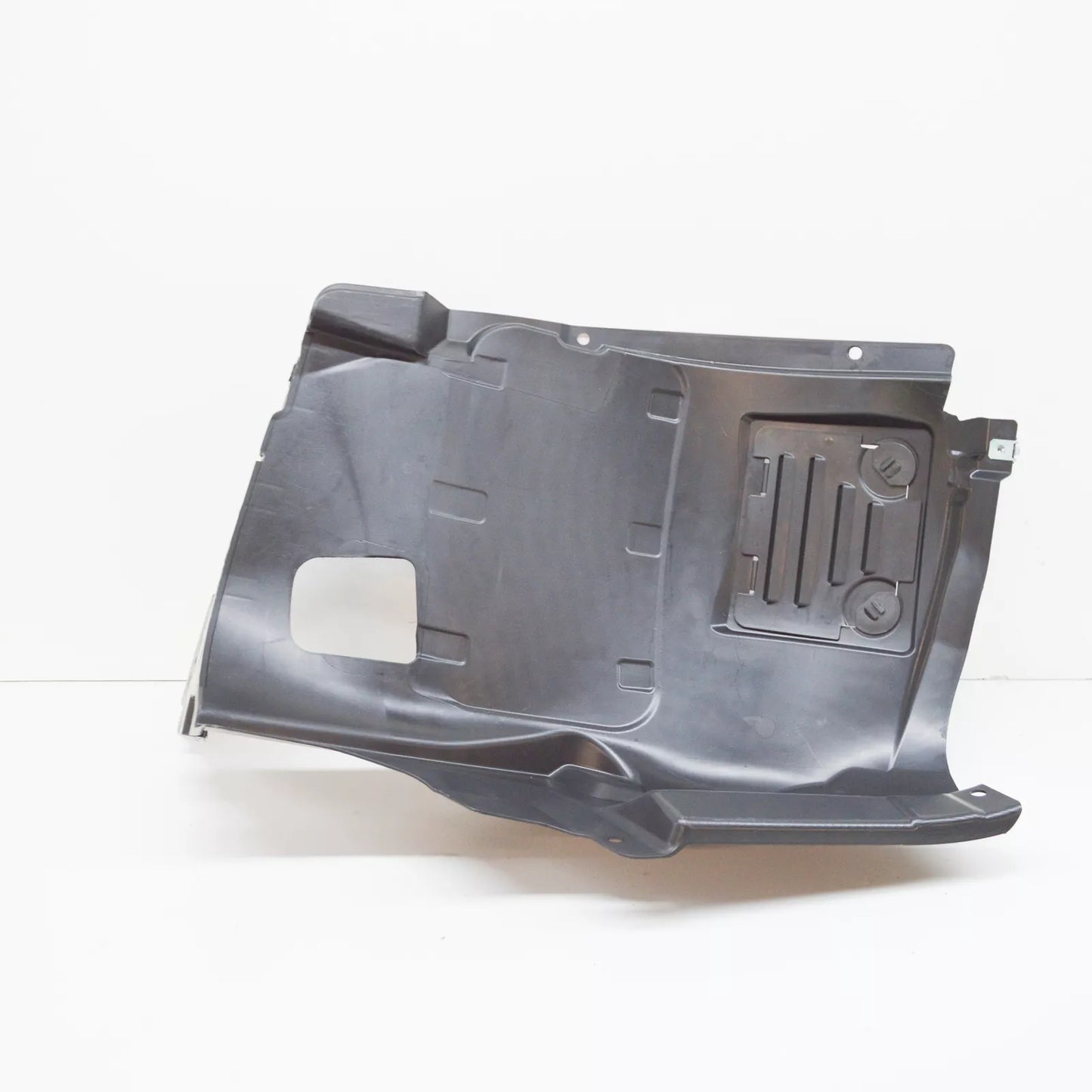 NEW BMW 1 E82 FRONT LEFT MUD SPLASH GUARD FRONT PART 51118045961 8045961