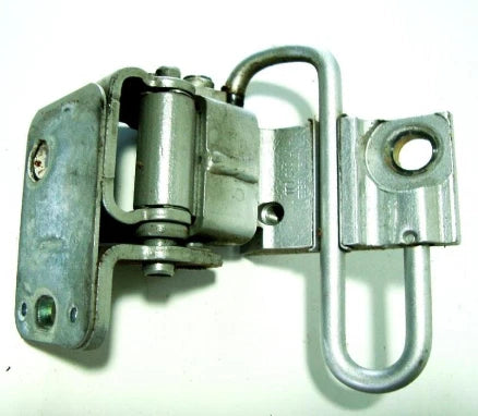 NEW VOLKSWAGEN TOURAN 1T REAR LEFT DOOR LOWER HINGE 1T0833411C