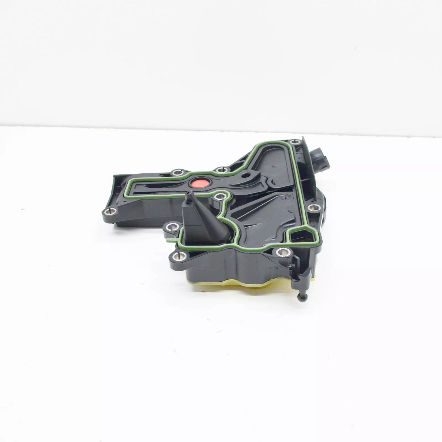 NEW AUDI A4 B8 OIL SEPARATOR 06H103495AK