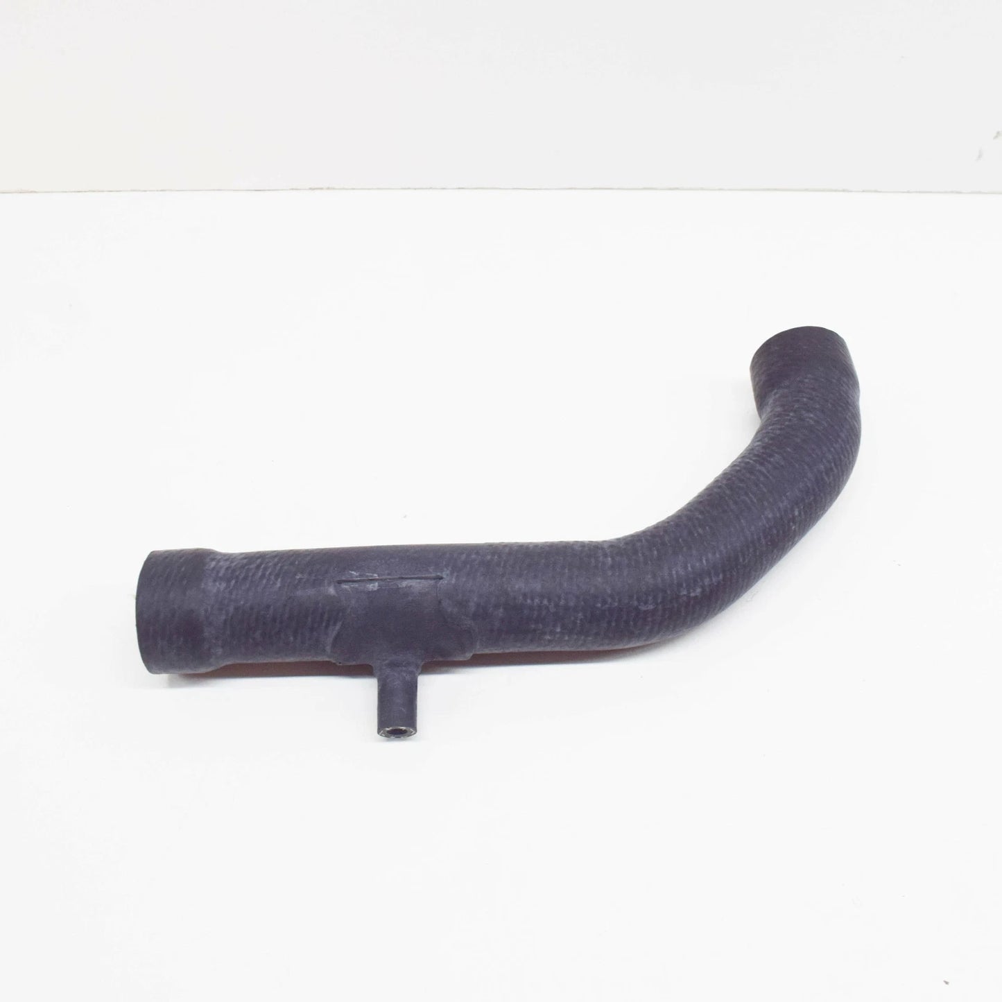 NEW BMW M5 E34 UPPER RADIATOR HOSE 11531312241 1312241 ORIGINAL