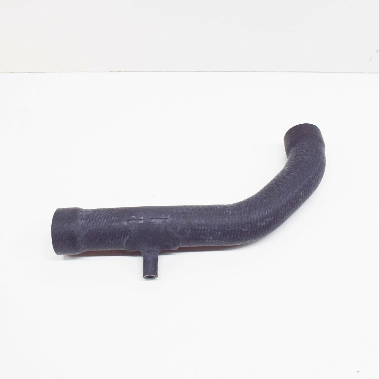 NEW BMW M5 E34 UPPER RADIATOR HOSE 11531312241 1312241 ORIGINAL