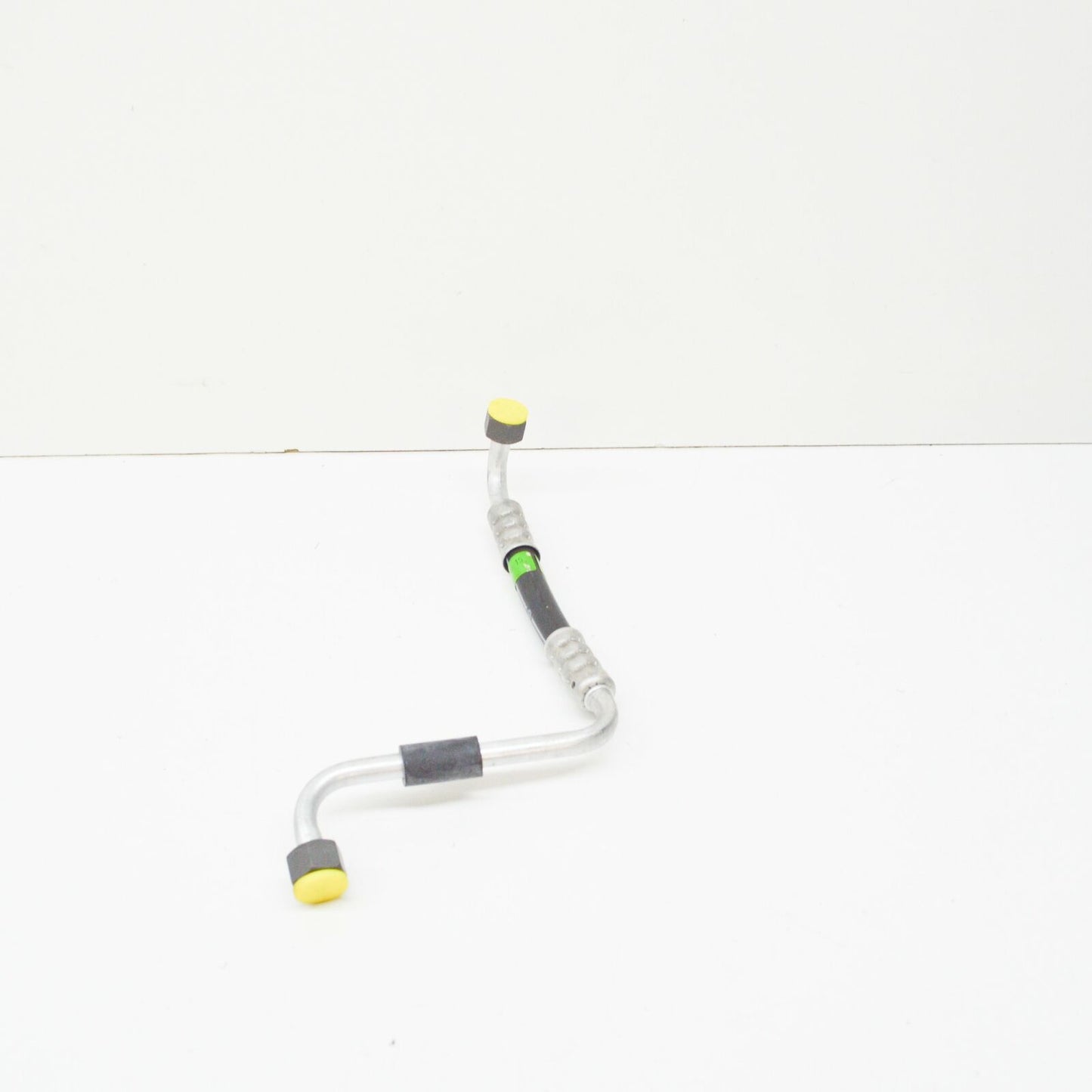 NEW MERCEDES-BENZ E W210 A/C REFRIGERANT LINE A2108304615 ORIGINAL