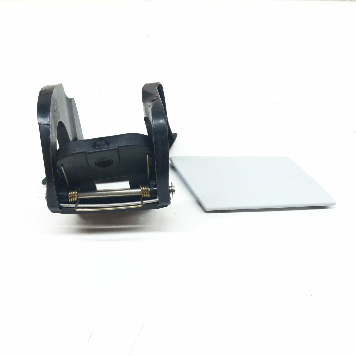 NEW VW PHAETON MK3 FRONT RIGHT HEADLIGHT WASHER COVER CAP 3D0807928BGRU ORIGINAL