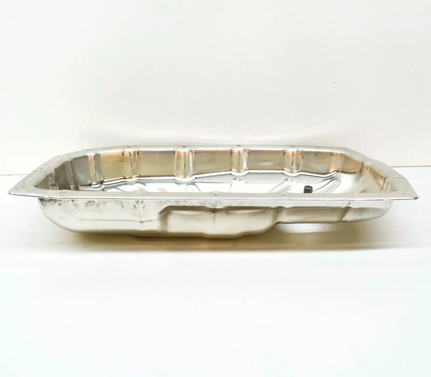 NEW AUDI Q8 ENGINE OIL SUMP PAN LOWER PART 06M103602P ORIGINAL