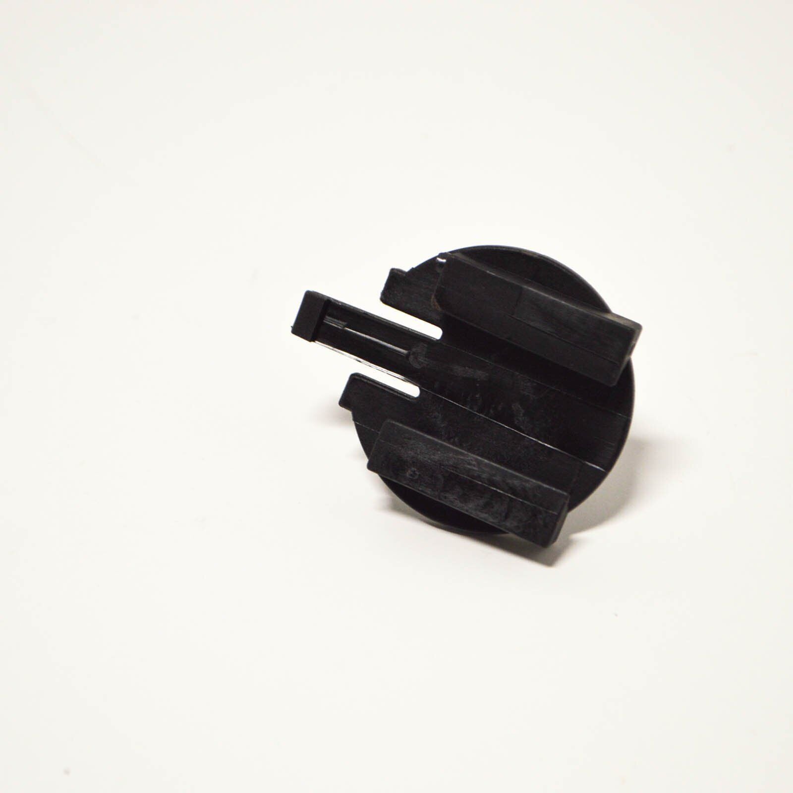 NEW MERCEDES-BENZ R-CLASS W251 RADIATOR MOUNT A2515040114 ORIGINAL