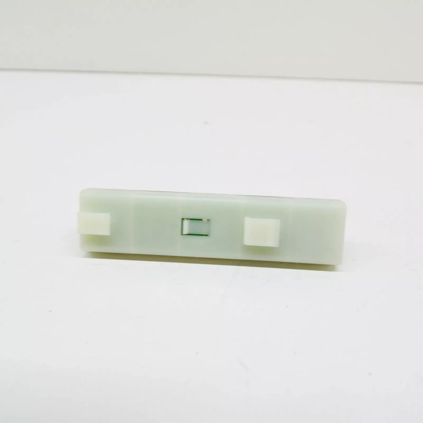 NEW MERCEDES-BENZ E COUPE C207 ENERGY DISTRIBUTOR LEFT A0009820112 ORIGINAL