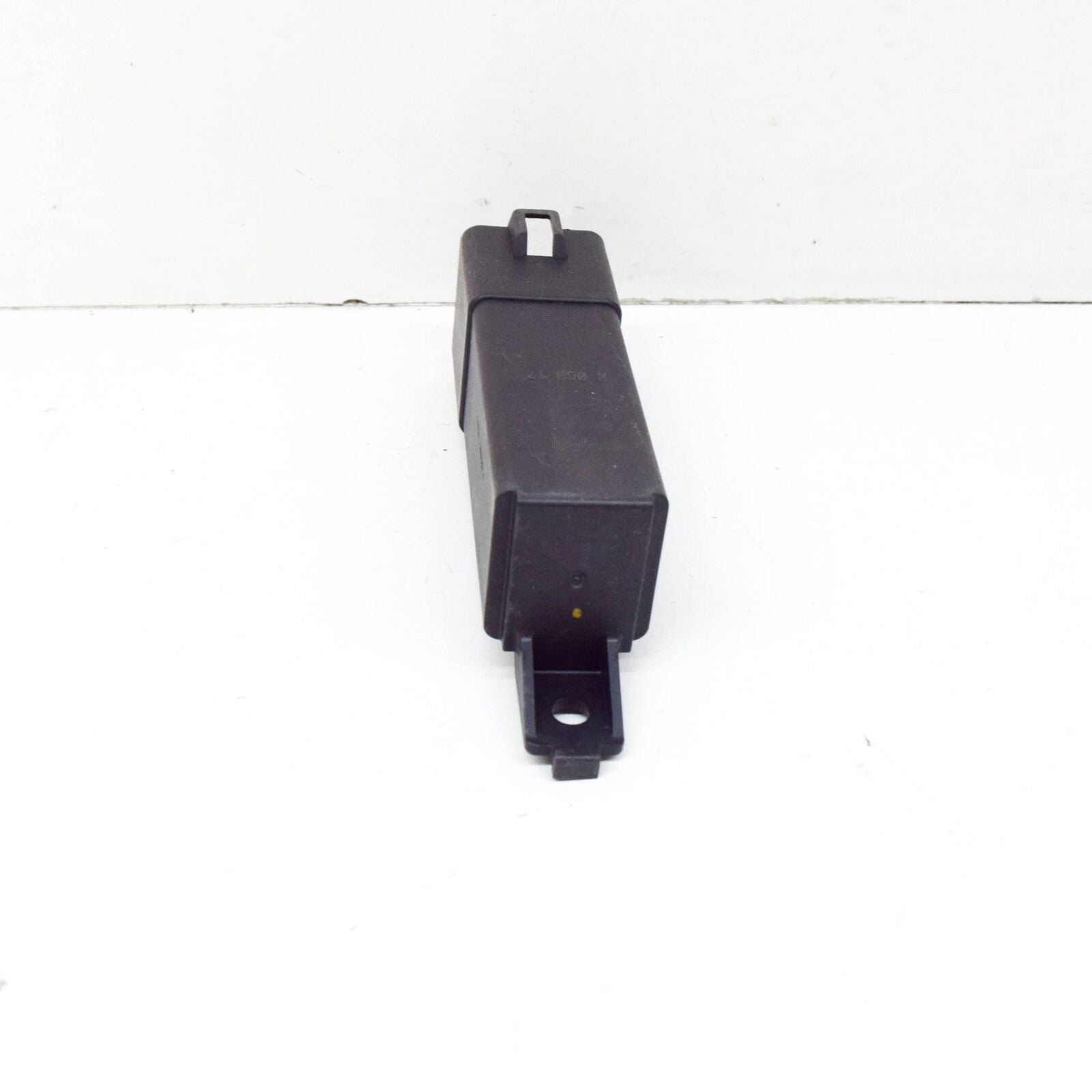 NEW MERCEDES-BENZ FURGON W639 ELECTRIC FAN RELAY A6399820023 ORIGINAL