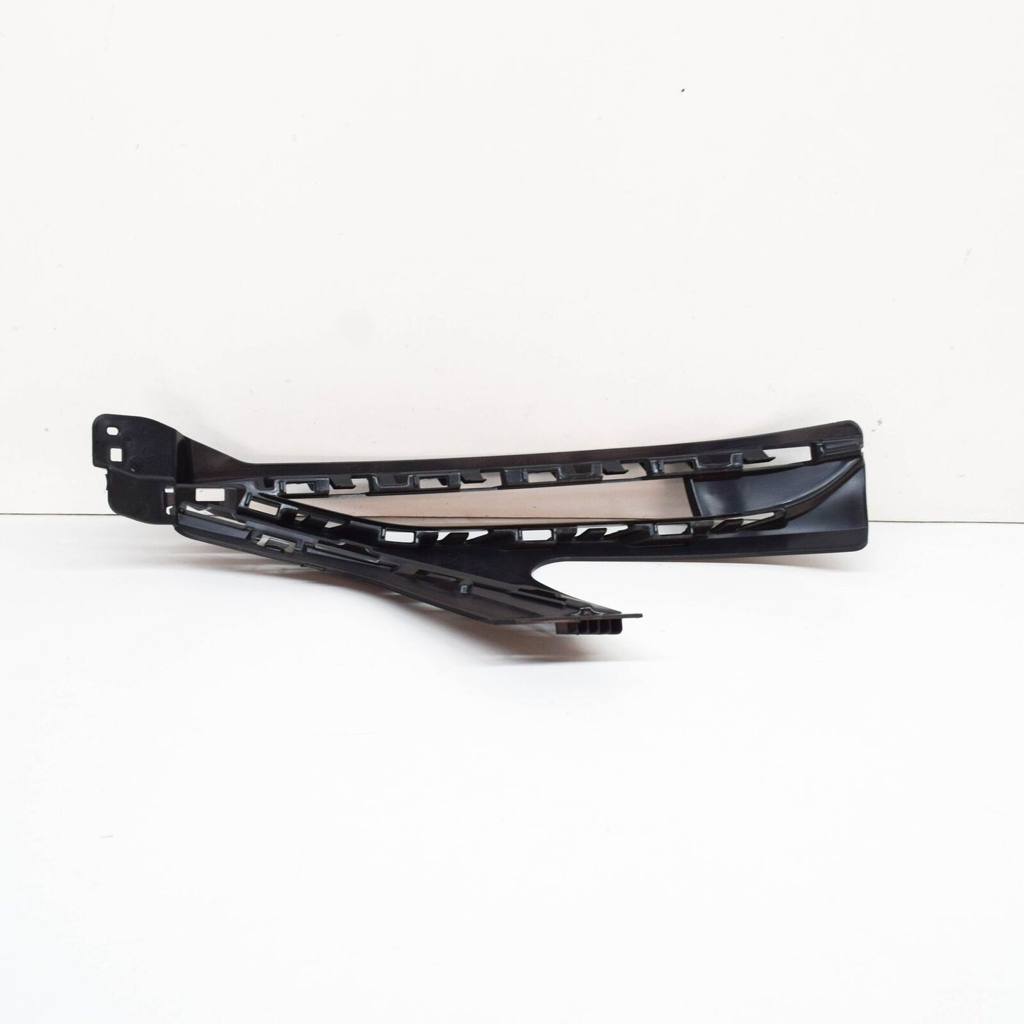 NEW AUDI Q7 4M FRONT RIGHT RADIATOR SUPPORT AIR DUCT 4M0807158E9B9 ORIGINAL