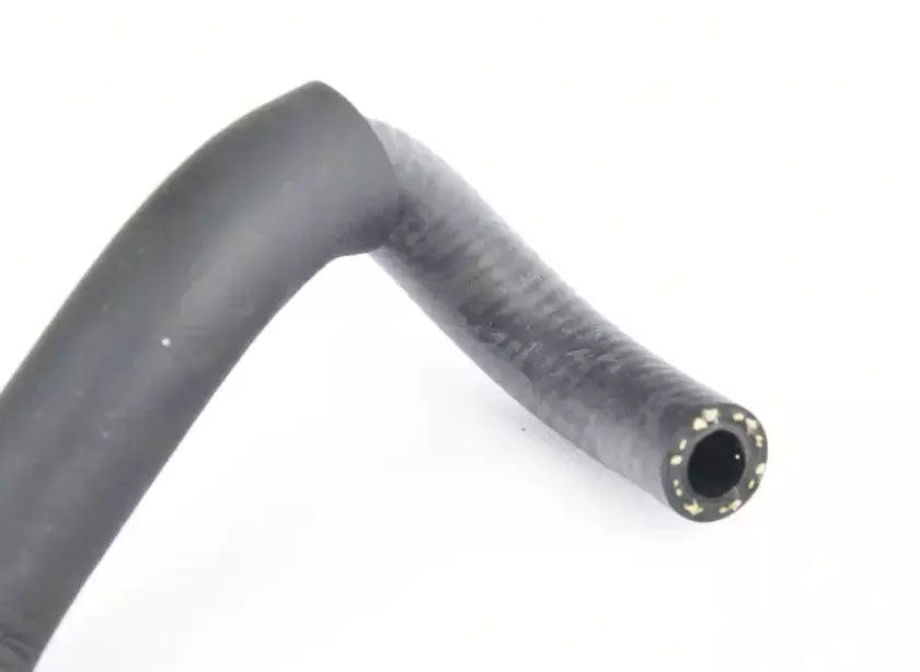 NEW AUDI RS6 AVANT QUATTRO C7 FRONT CENTER COOLANT HOSE 079121030B ORIGINAL
