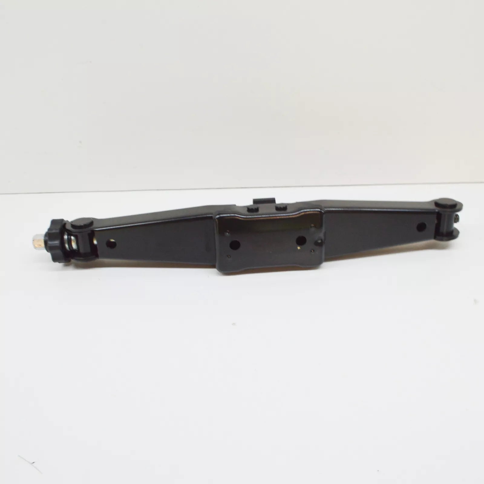 NEW MERCEDES-BENZ ML W164 LIFT JACK A1645800218 ORIGINAL