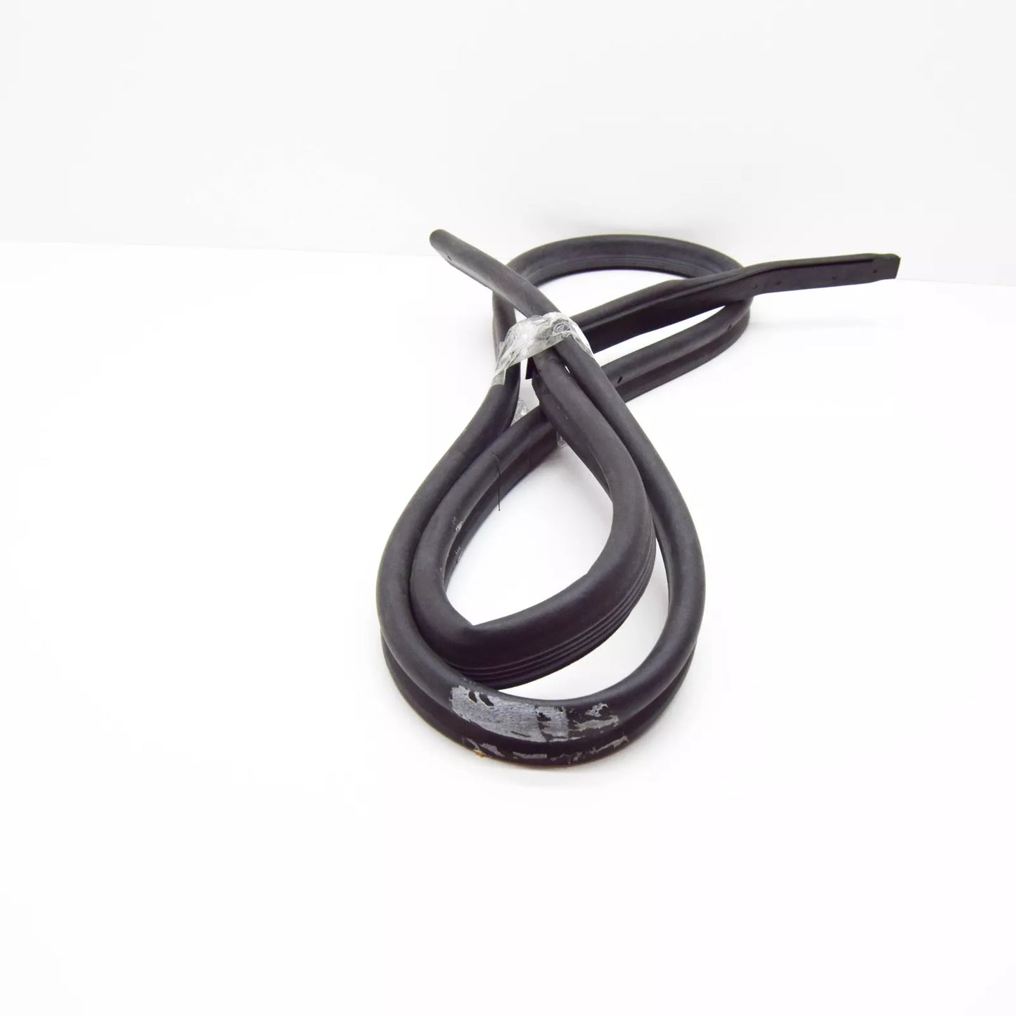 NEW MERCEDES-BENZ SL R129 WEATHERSTRIP RIGHT FRONT DOOR A1297200278 ORIGINAL