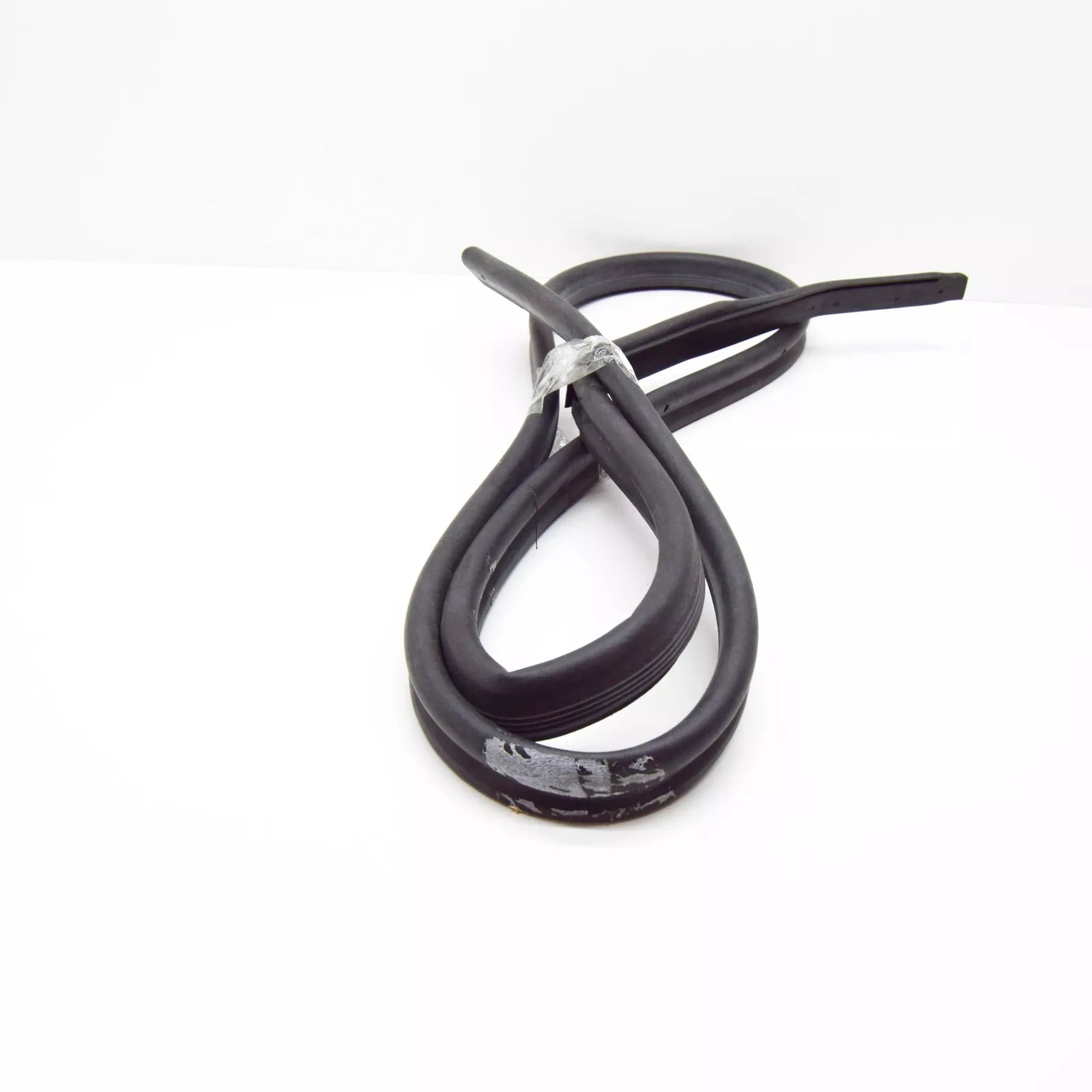 NEW MERCEDES-BENZ SL R129 WEATHERSTRIP RIGHT FRONT DOOR A1297200278 ORIGINAL