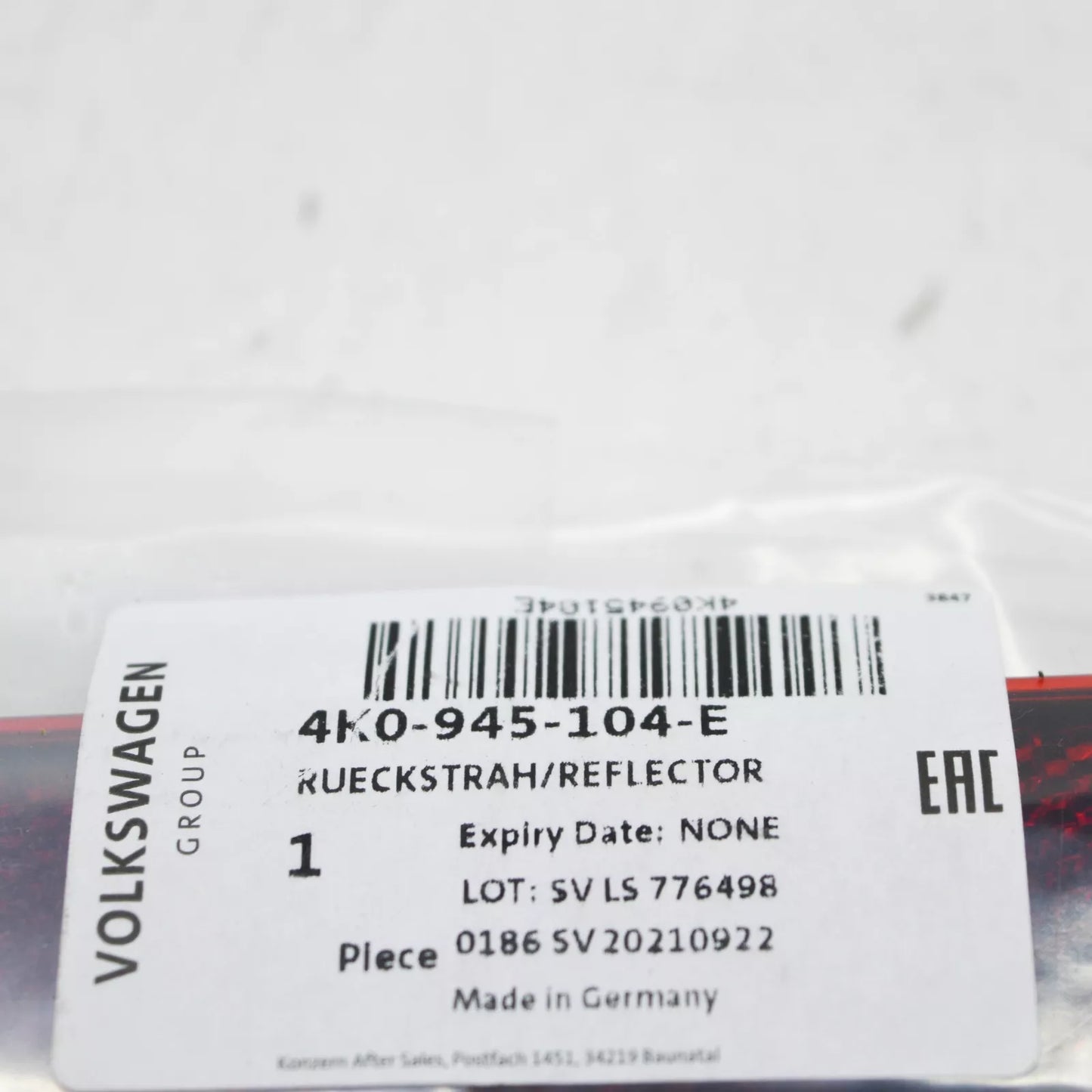 NEW AUDI A6 C8 REAR RIGHT INNER BUMPER REFLECTOR 4K0945104E