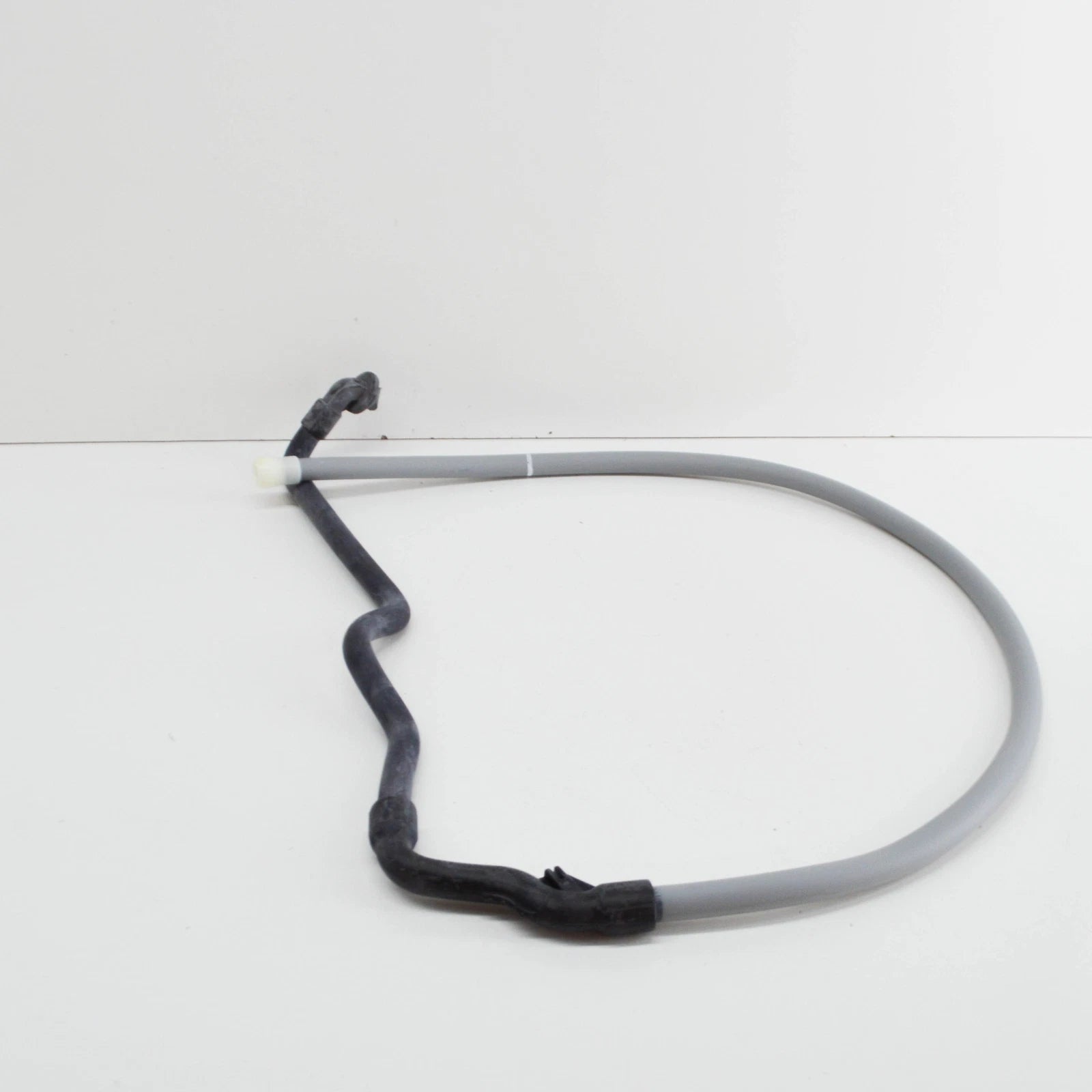 NEW AUDI Q7 4L FRONT RIGHT WATER DRAINAGE HOSE 4L0877202A ORIGINAL