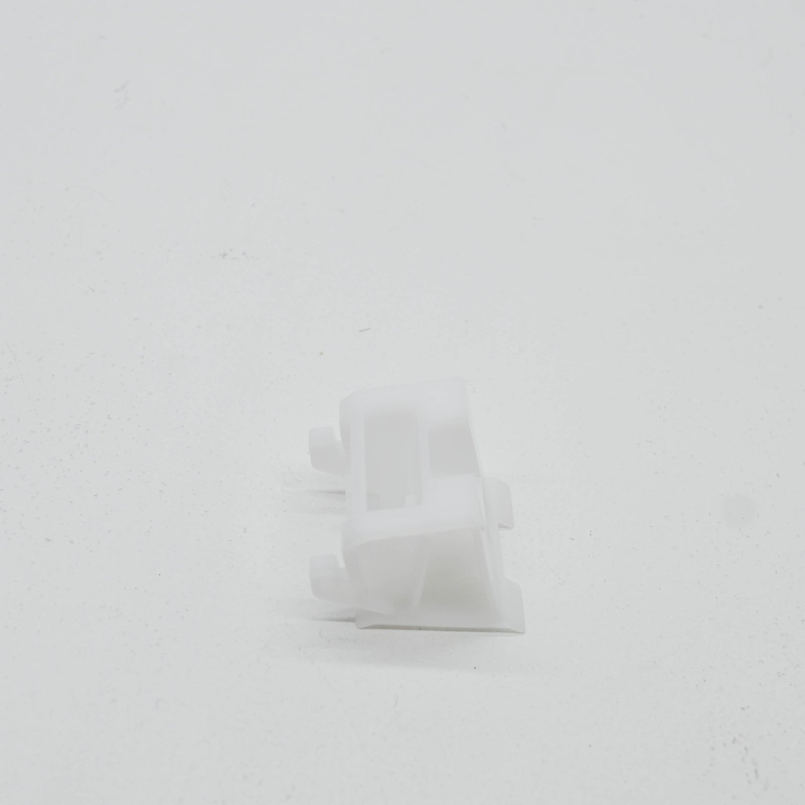 NEW MERCEDES-BENZ GLE W167 FASTENING MOUNTING CLIP A1679910071 ORIGINAL