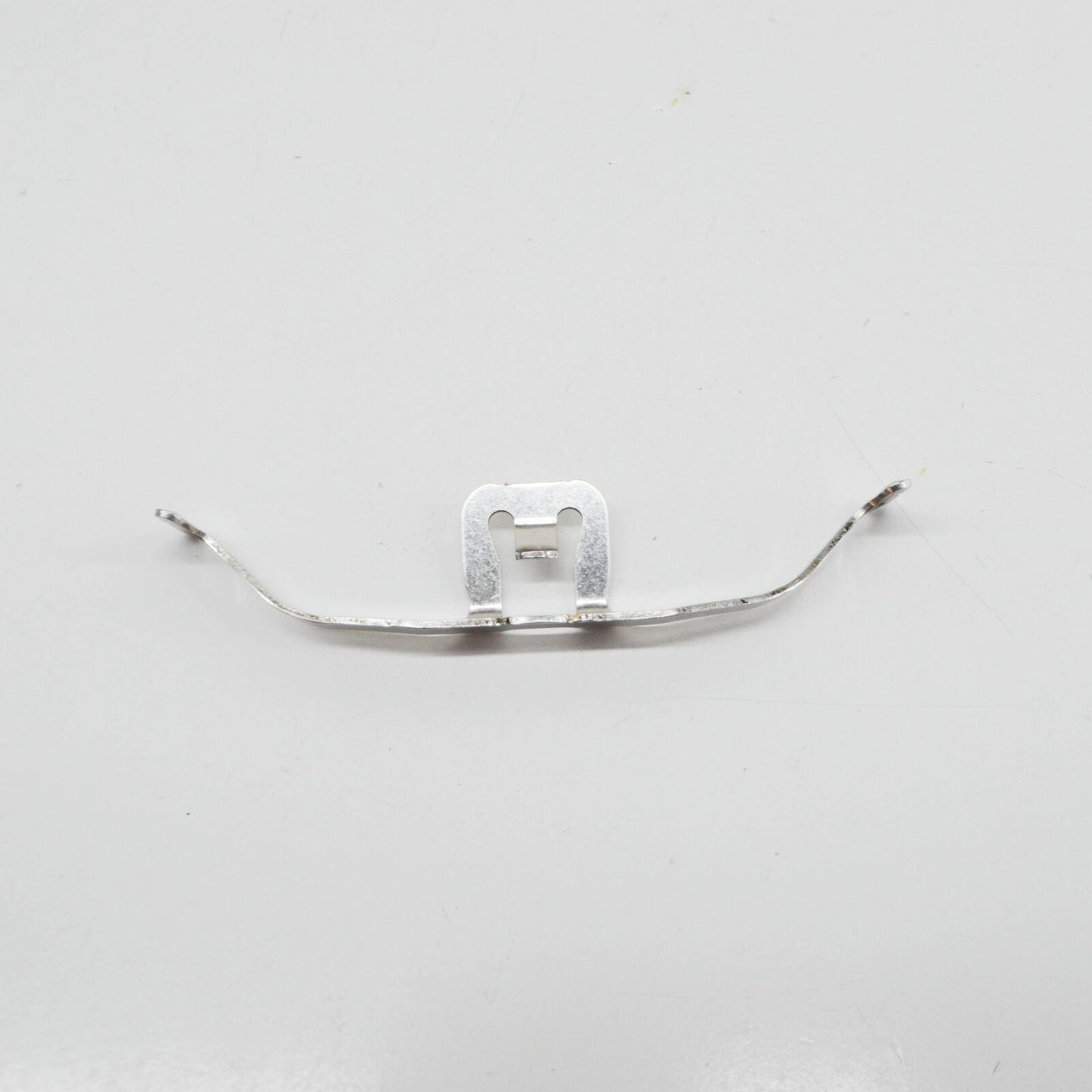 NEW MB SLK R172 FRONT WHEEL BRAKE RETAINING SPRING A0009934607 ORIGINAL