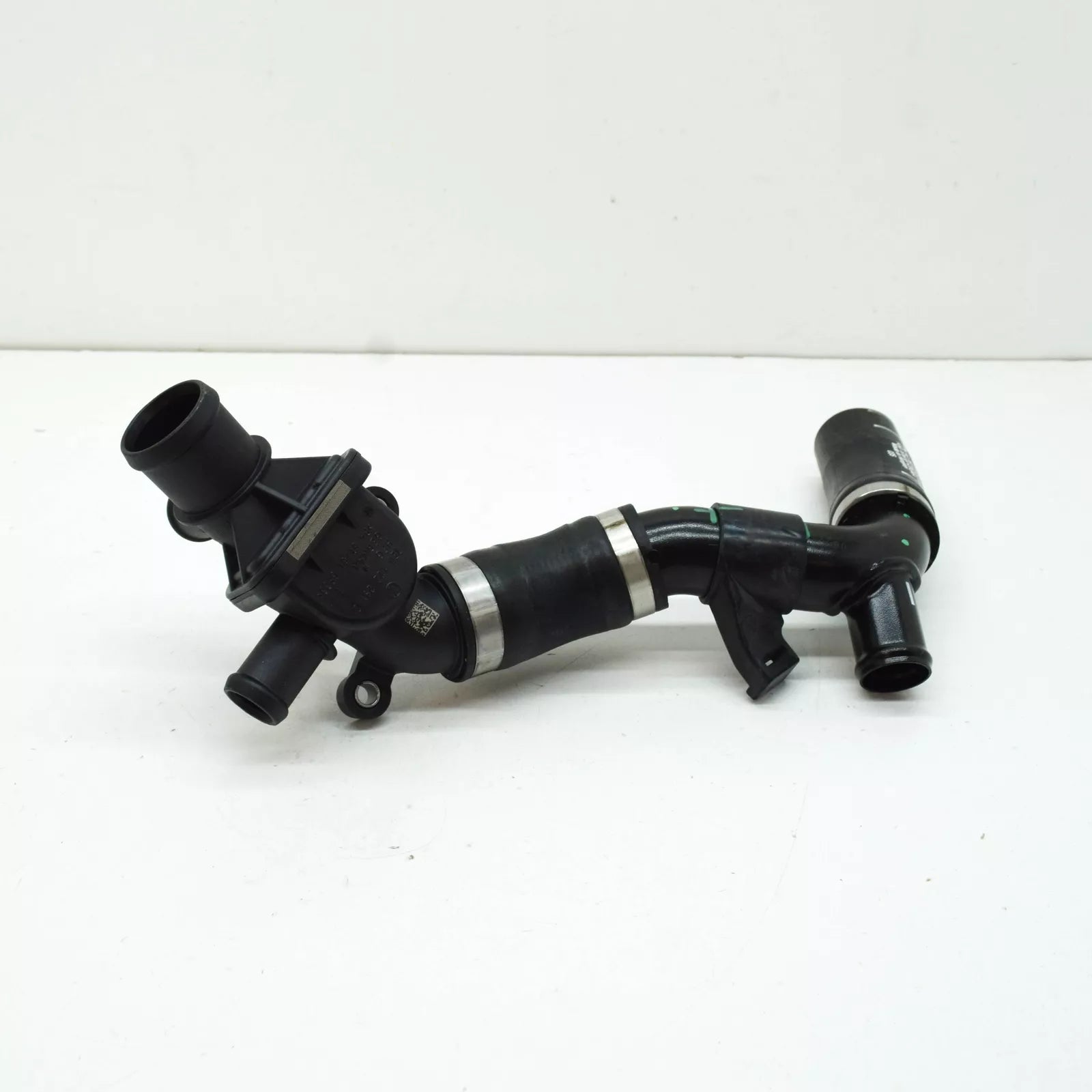 NEW VOLKSWAGEN MULTIVAN T7 STM STN RETURN COOLANT PIPE 7E0122051AF ORIGINAL