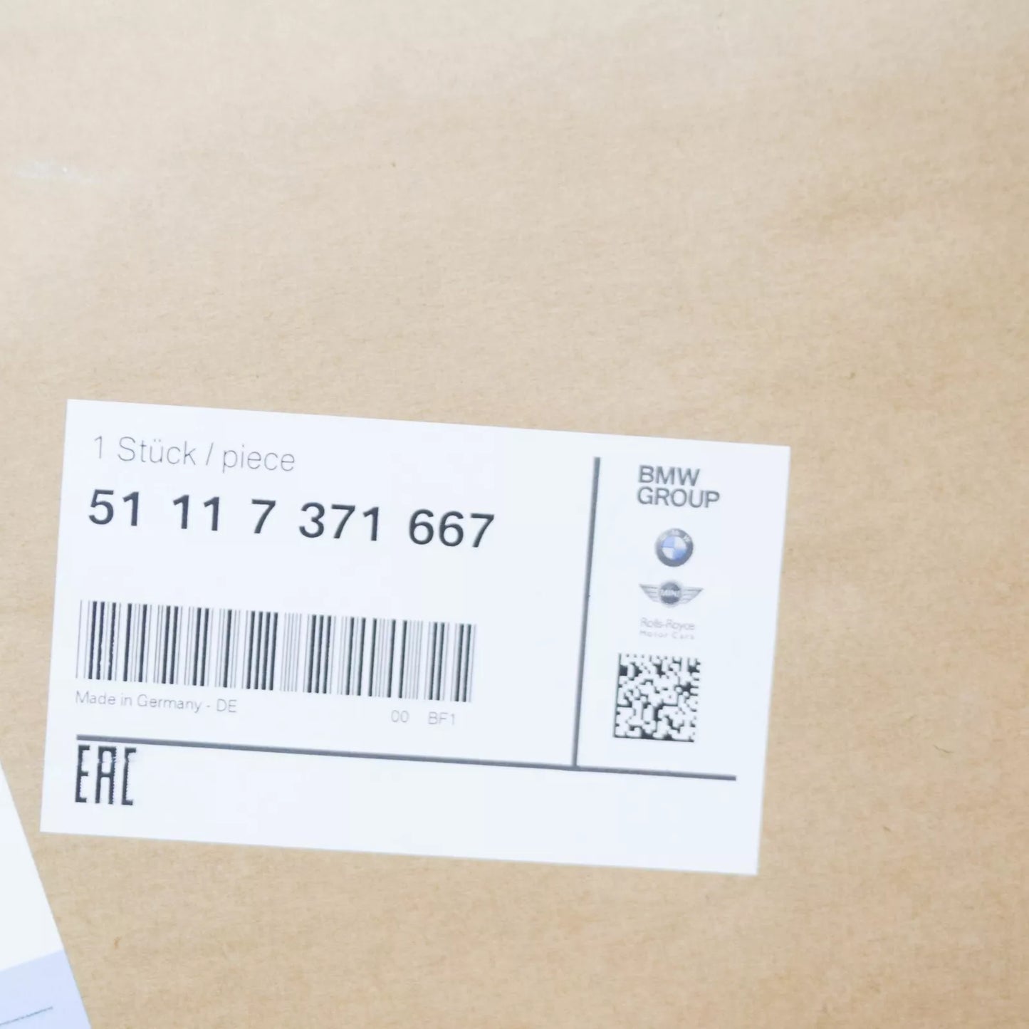 NEW BMW 1 F21 FRONT BUMPER LEFT FOG LIGHT GRILLE 51117371667 ORIGINAL