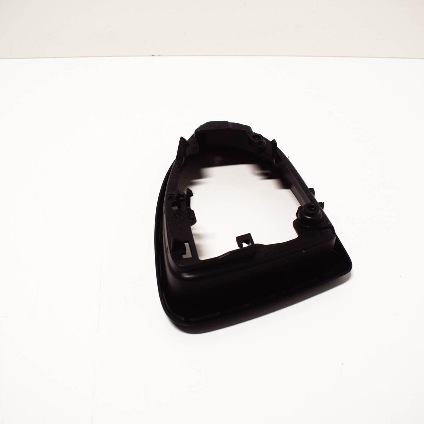 NEW VW GOLF SPORTSVAN LEFT MIRROR SURROUND HOUSING 5108576019B9 ORIGINAL