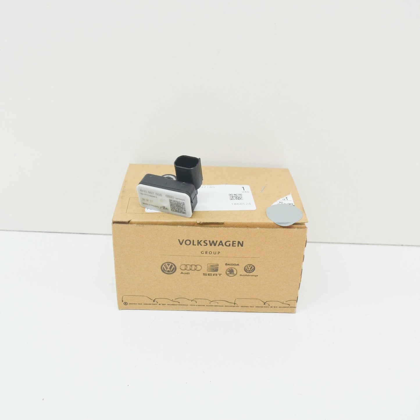 NEW AUDI A6 C7 ENGINE MOUNTING ACCELERATOR SENSOR 4H0907508 ORIGINAL