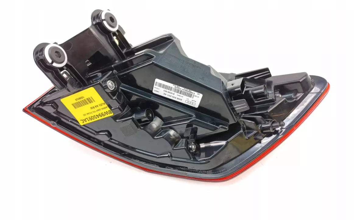 NEW AUDI A4 B9 AVANT REAR LEFT OUTER LED TAILLIGHT 8W9945091AC ORIGINAL