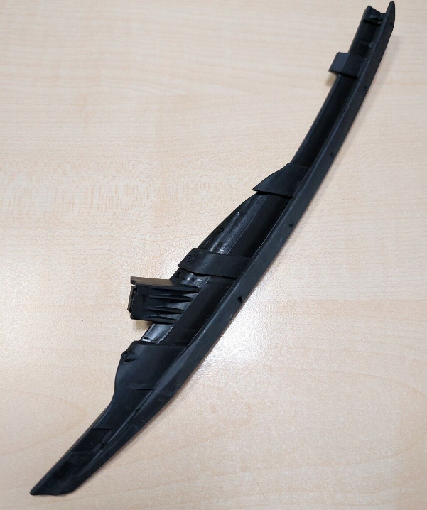 new ford focus mk4 rear right door protection shield 2402891 original