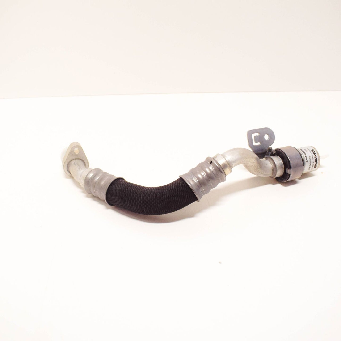 NEW MERCEDES BENZ ML W166 AMG OIL LINE PIPE LEFT A1665000788 ORIGINAL