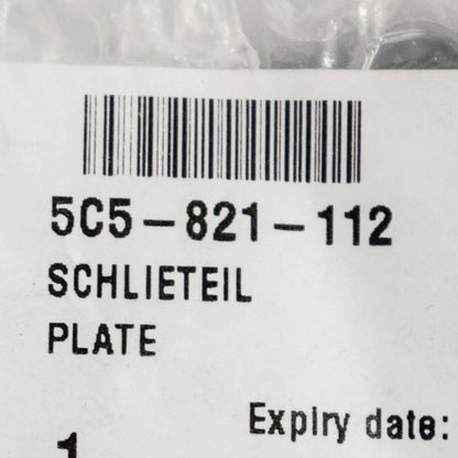 NEW VOLKSWAGEN BEETLE A5 FRONT RIGHT FENDER END PLATE 5C5821112 ORIGINAL