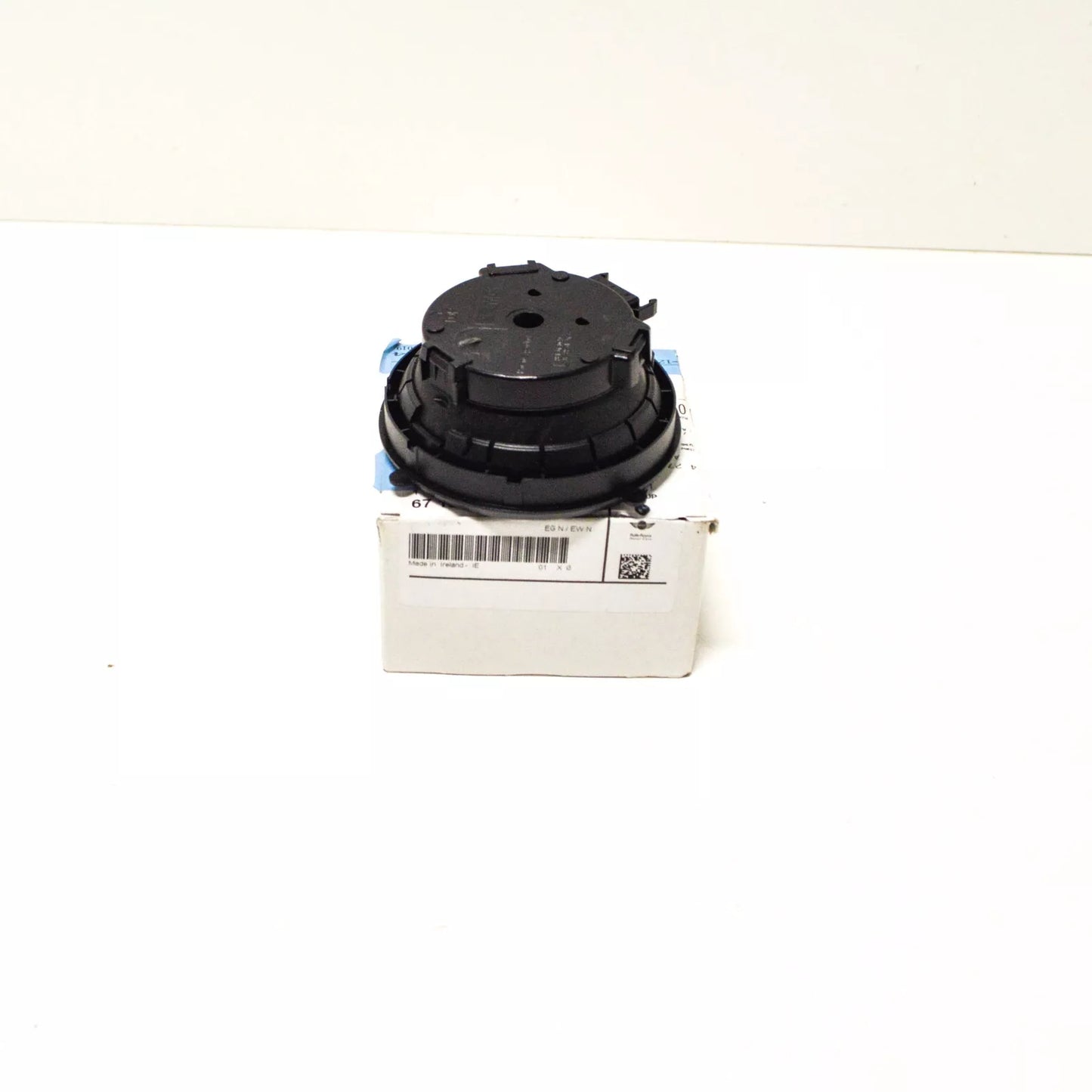 NEW BMW X3 F25 LEFT WING MIRROR ADJUSTMENT MOTOR 67137232743 7232743 ORIGINAL