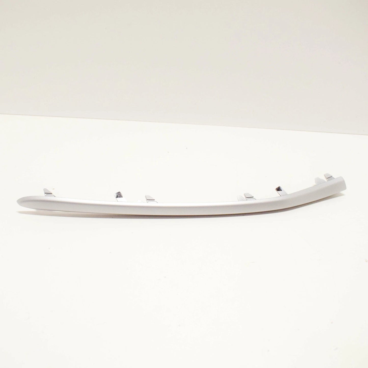 NEW MB GLC C253 AMG FRONT BUMPER LEFT MOULDING TRIM A2538853102 ORIGINAL