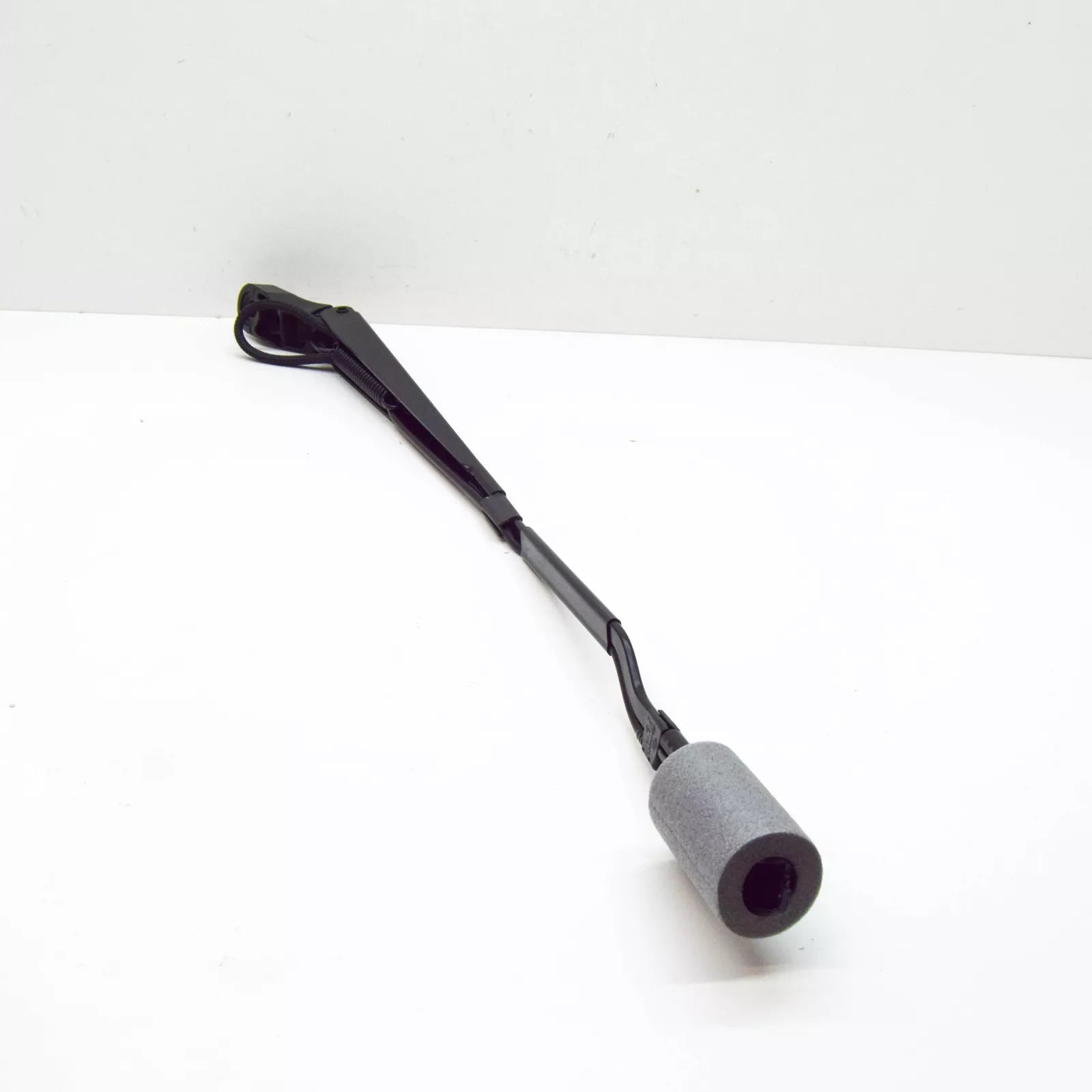 NEW MERCEDES-BENZ VITO W639 FRONT RIGHT WIPER ARM A0018205544 ORIGINAL