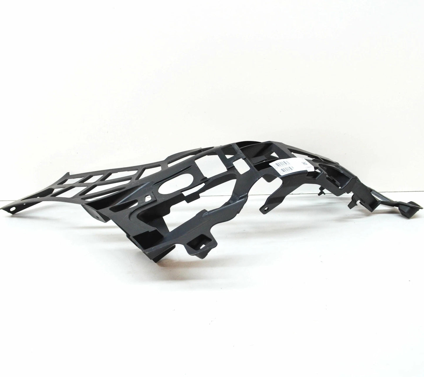 NEW MERCEDES-BENZ CLS C218 FRONT BUMPER RIGHT BASIC MOUNTING A2188852065