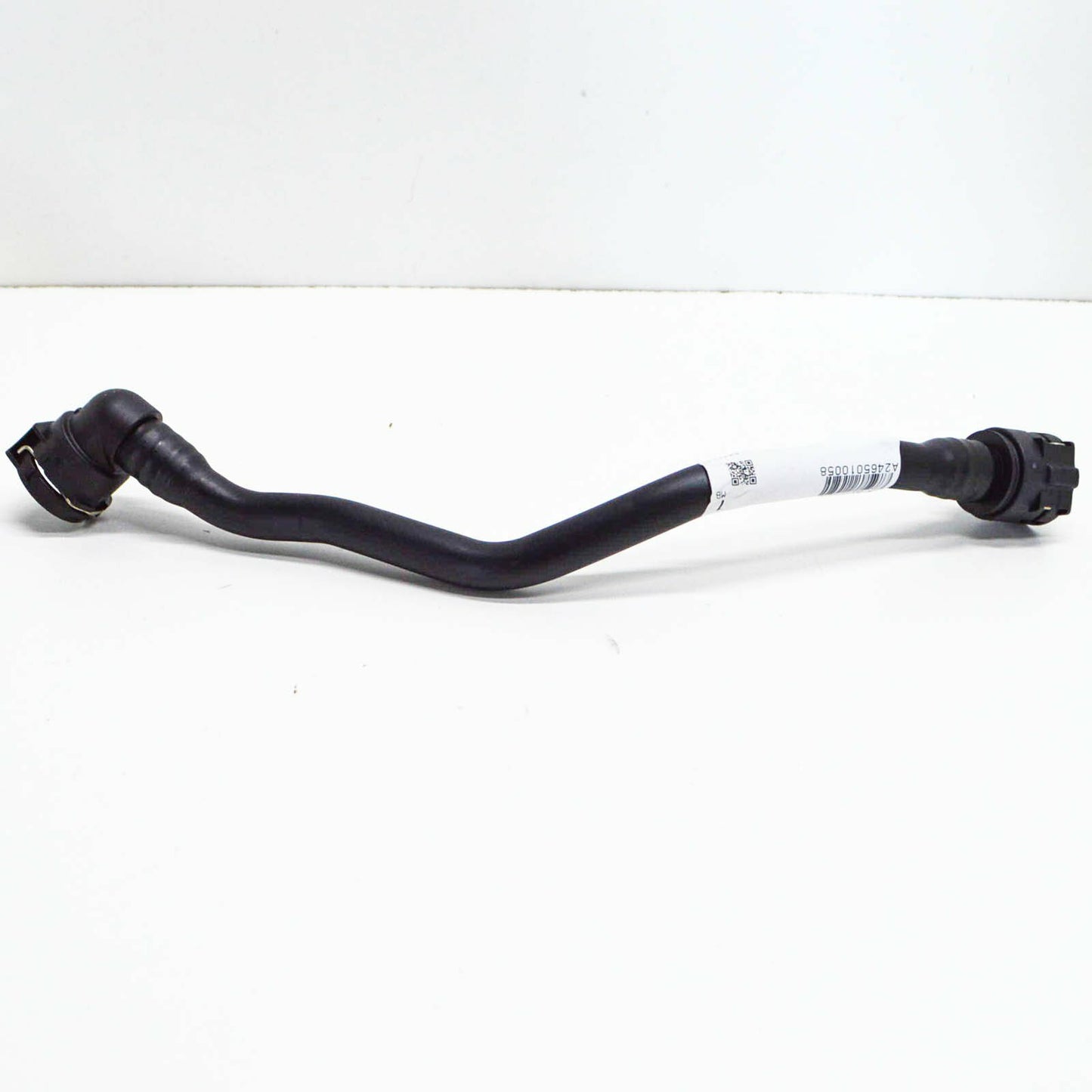 NEW MERCEDES-BENZ A-CLASS W176 COOLANT HOSE A2465010058 ORIGINAL