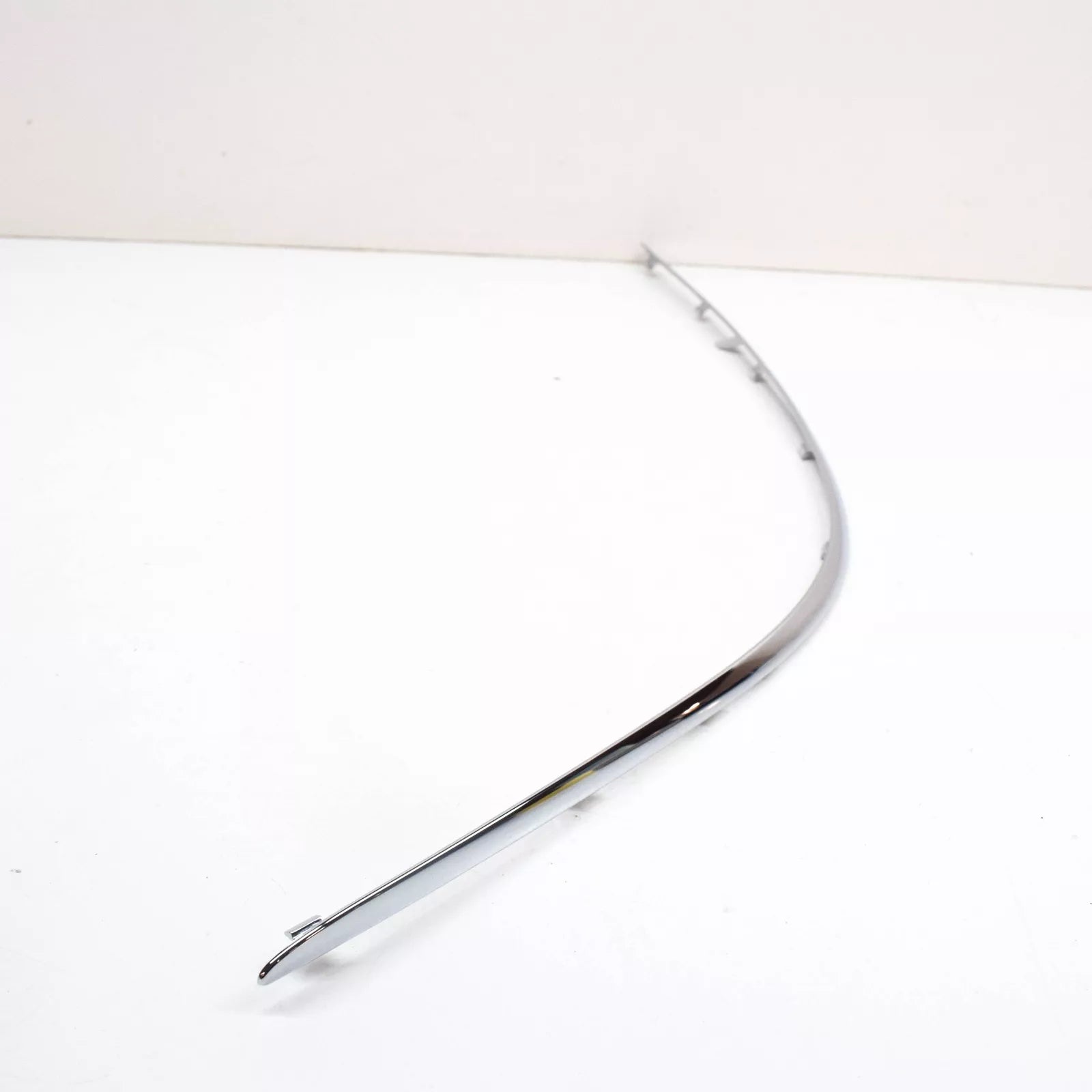 NEW MB S-CLASS W221 FRONT BUMPER RIGHT CHROME TRIM A2218850221 2011 ORIGINAL