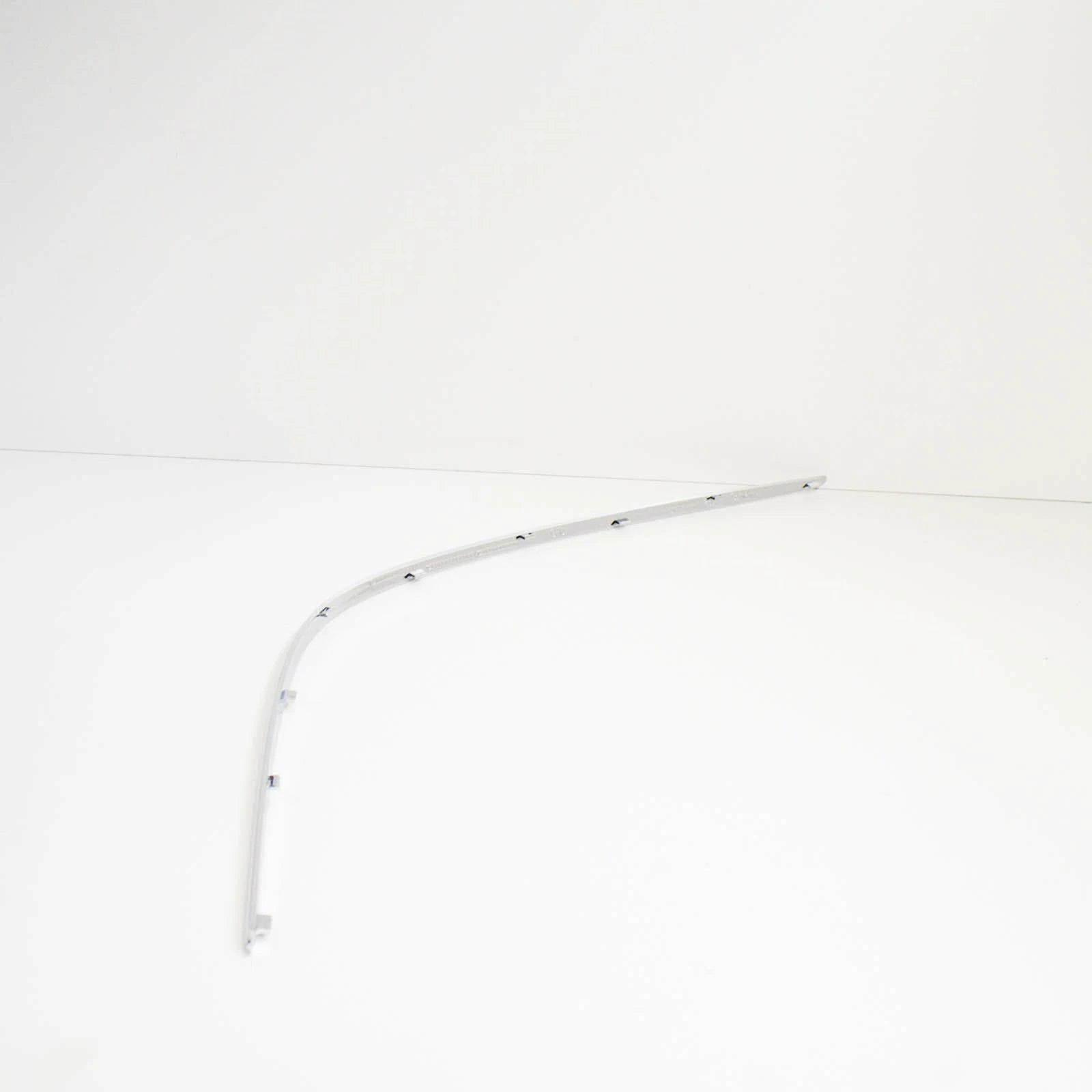 NEW MERCEDES BENZ CL C215 FRONT RIGHT CHROME MOULDING TRIM A2158851074 ORIGINAL