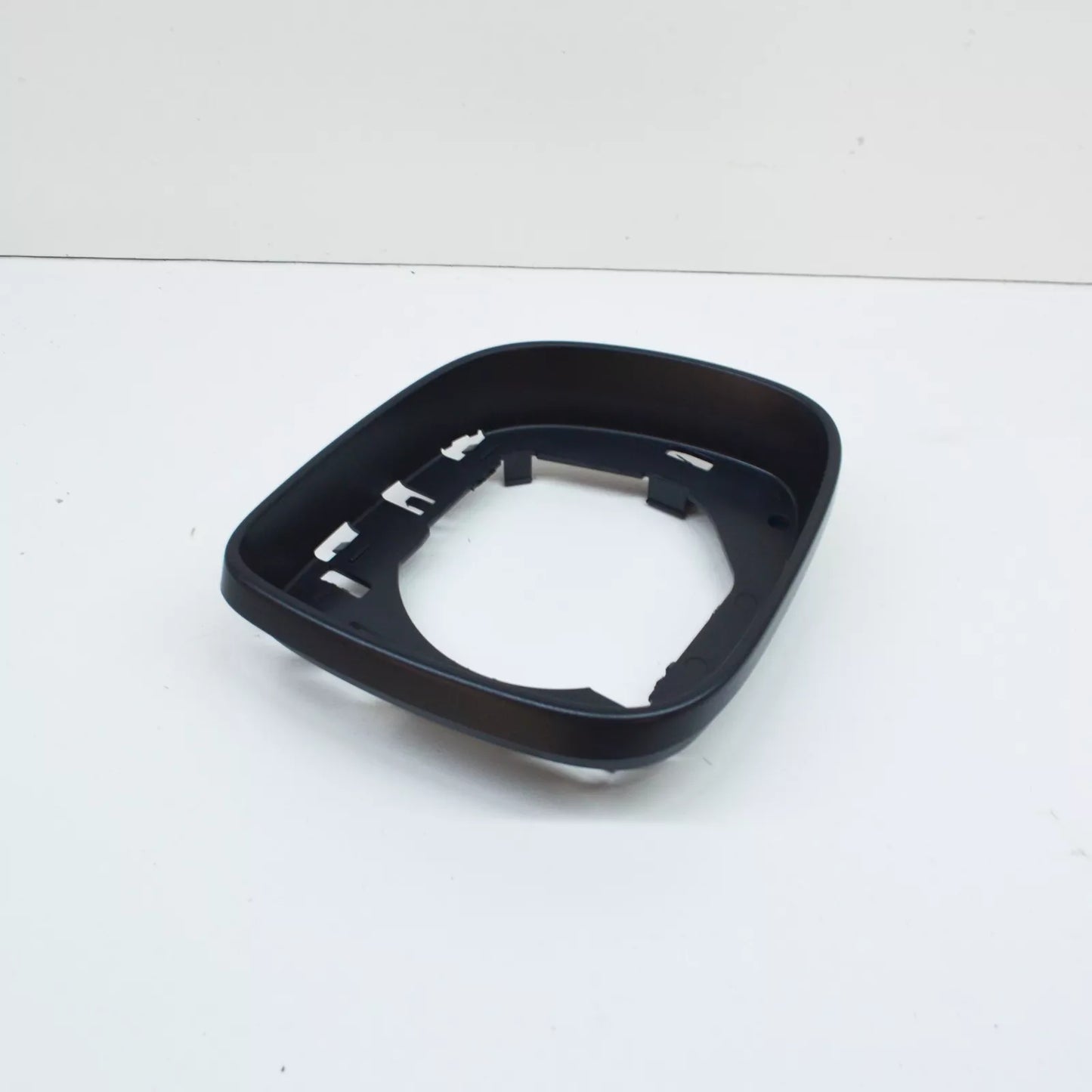 NEW VOLKSWAGEN AMAROK 2H RIGHT WING MIRROR TRIM RING 2H08585549B9