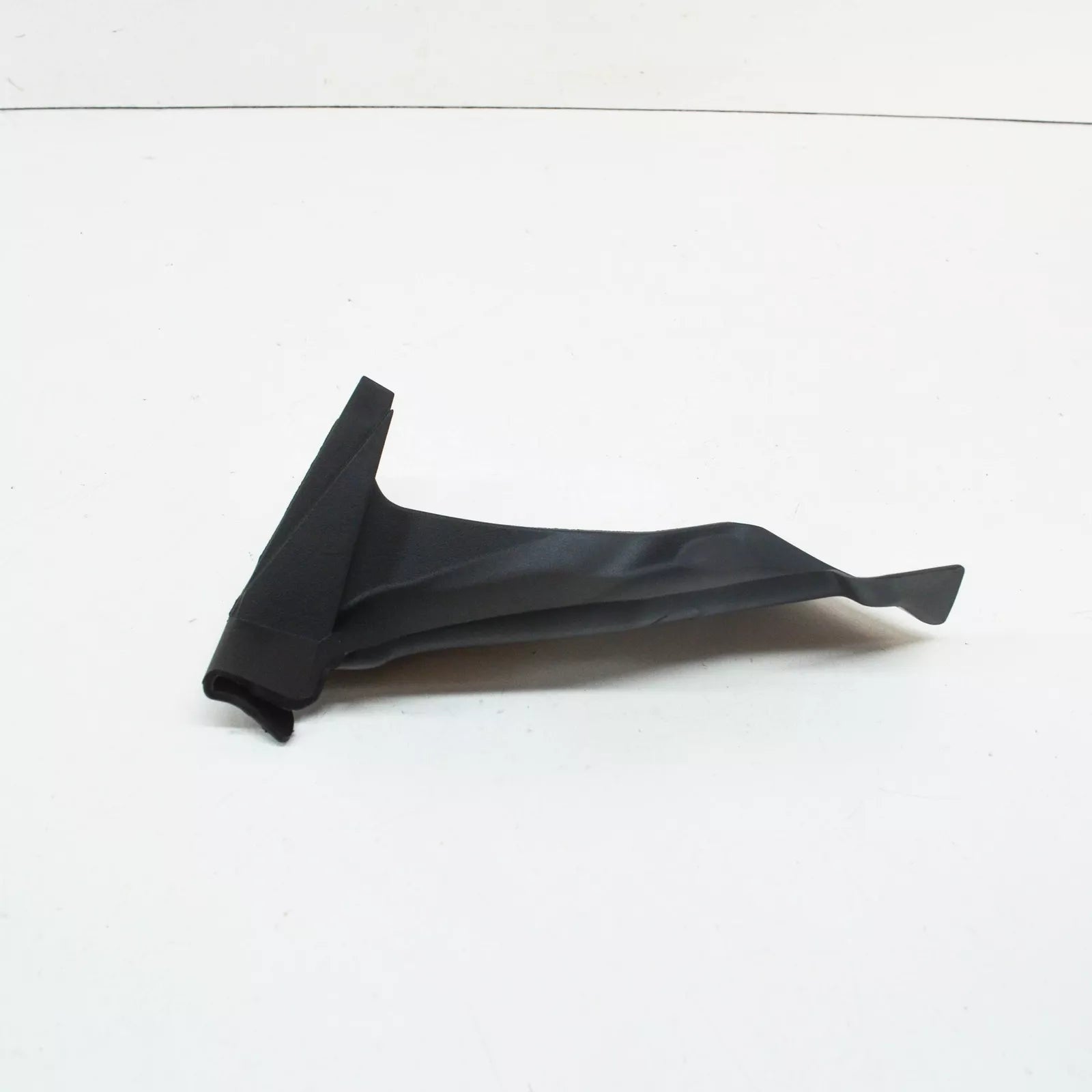 NEW BMW X3 E83 LEFT APRON COVER 51713401653 3401653 ORIGINAL