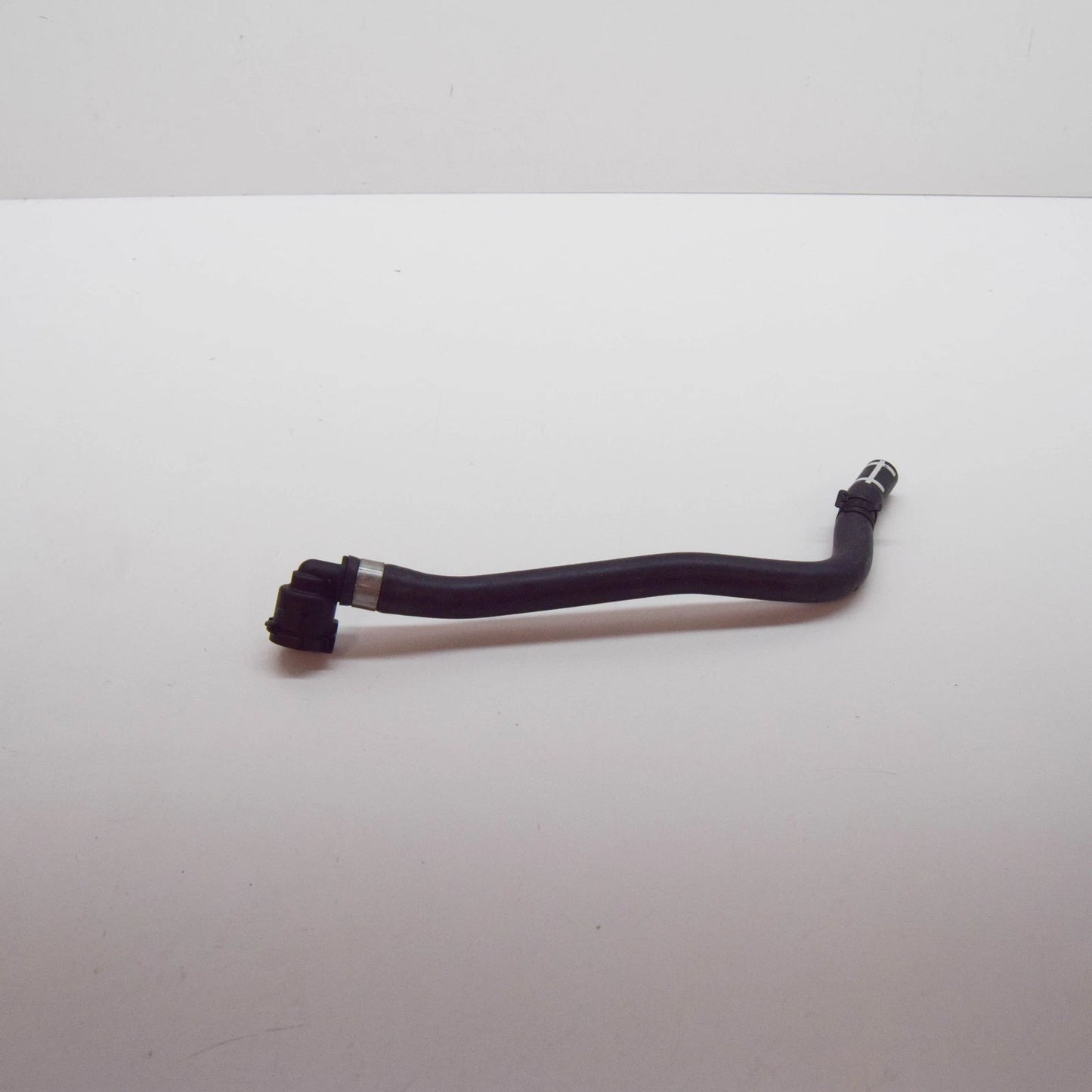 NEW MERCEDES-BENZ E W213 COOLANT HOSE PIPE A2135012101 ORIGINAL